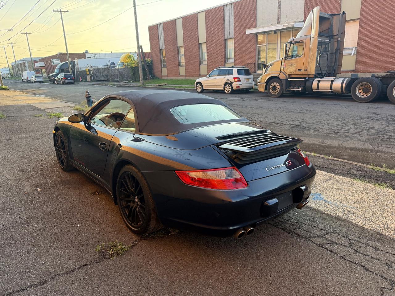 2007 Porsche 911 Carrera S Cabriolet Blue vin: WP0CB29977S775298
