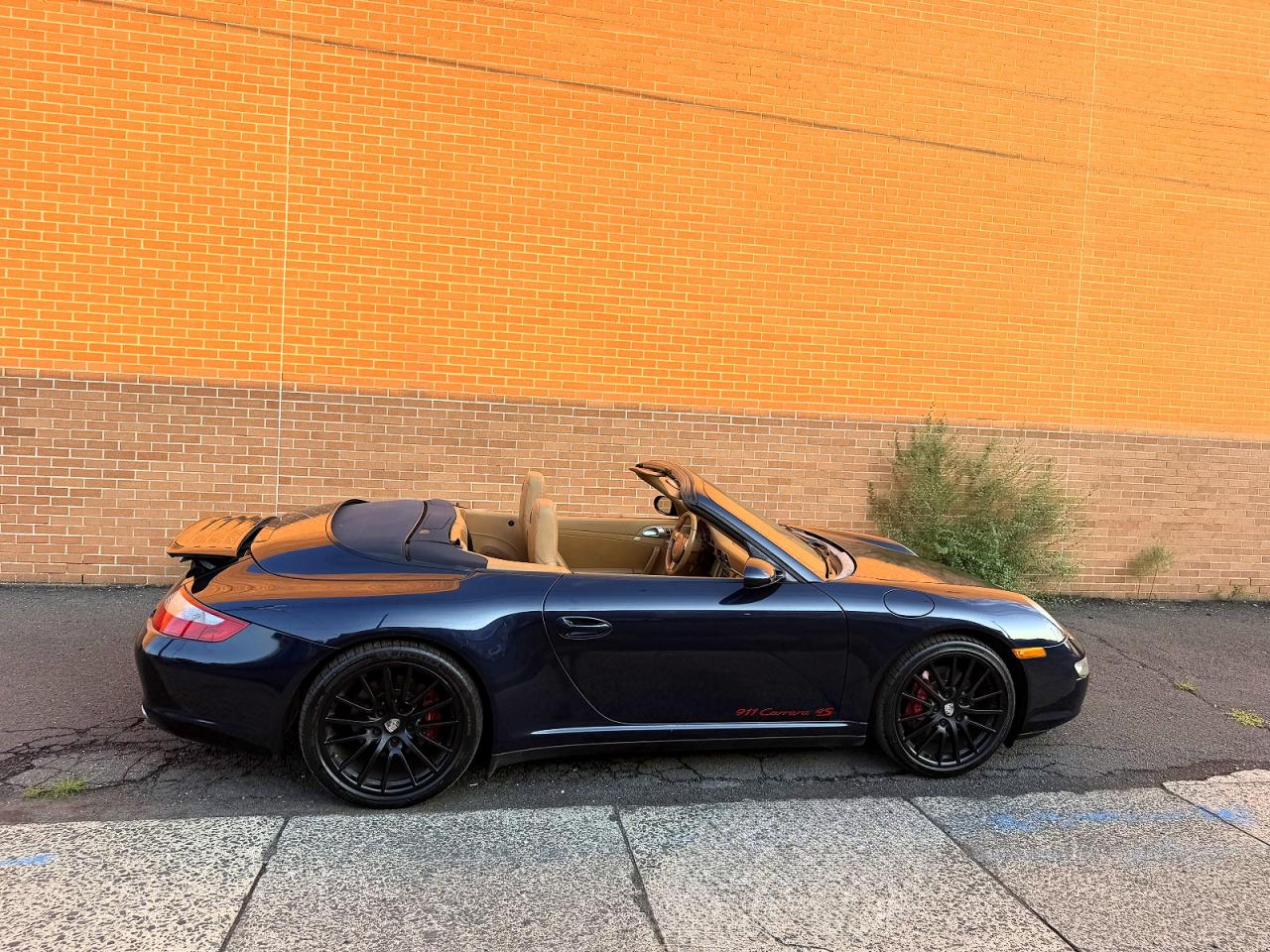 2007 Porsche 911 Carrera S Cabriolet Blue vin: WP0CB29977S775298