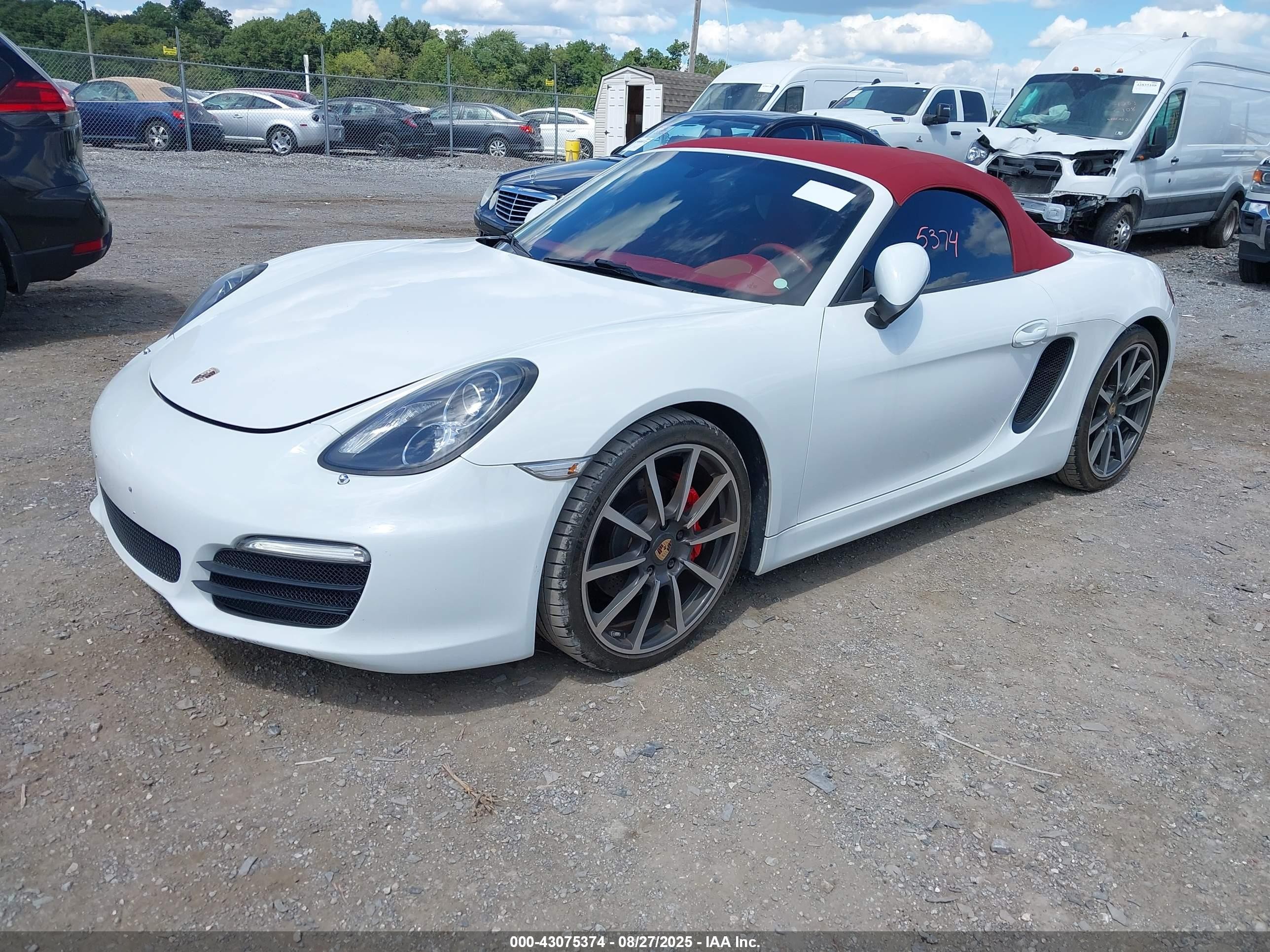 2014 Porsche Boxster S White vin: WP0CB2A82EK140571