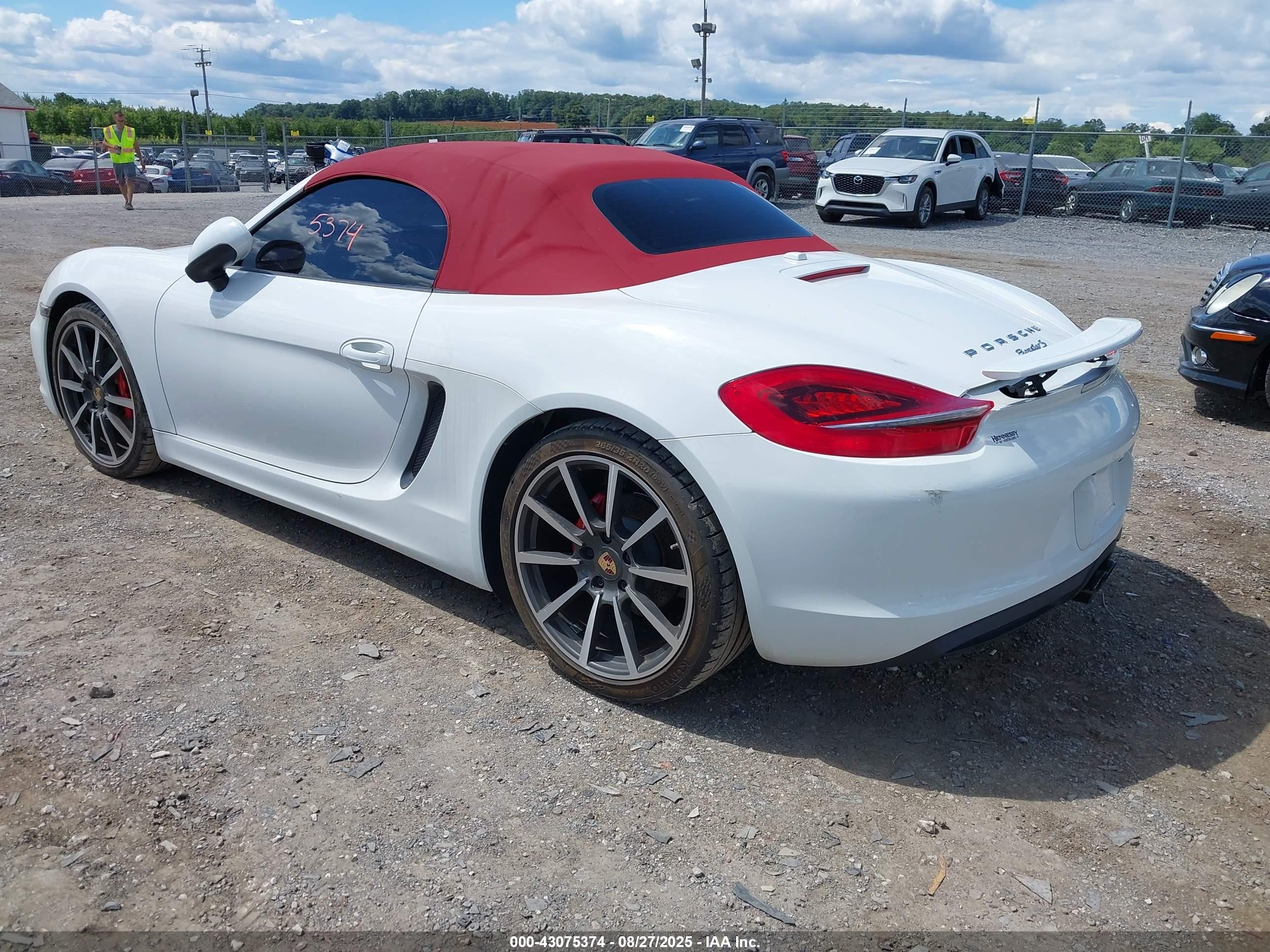 2014 Porsche Boxster S White vin: WP0CB2A82EK140571