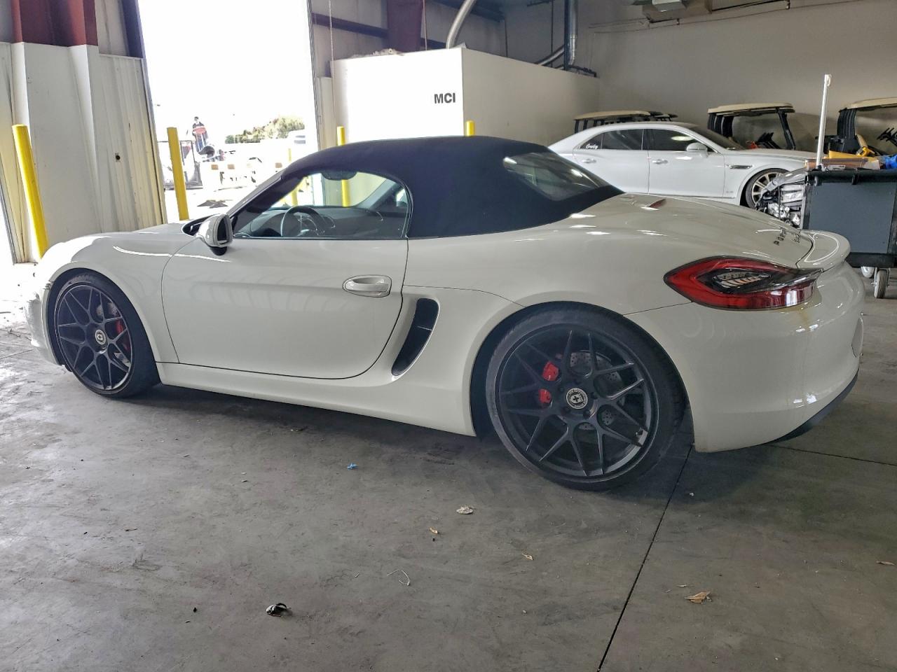 2014 Porsche Boxster S White vin: WP0CB2A83ES140787