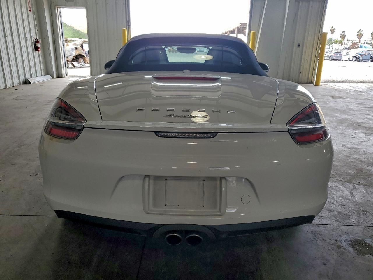 2014 Porsche Boxster S White vin: WP0CB2A83ES140787