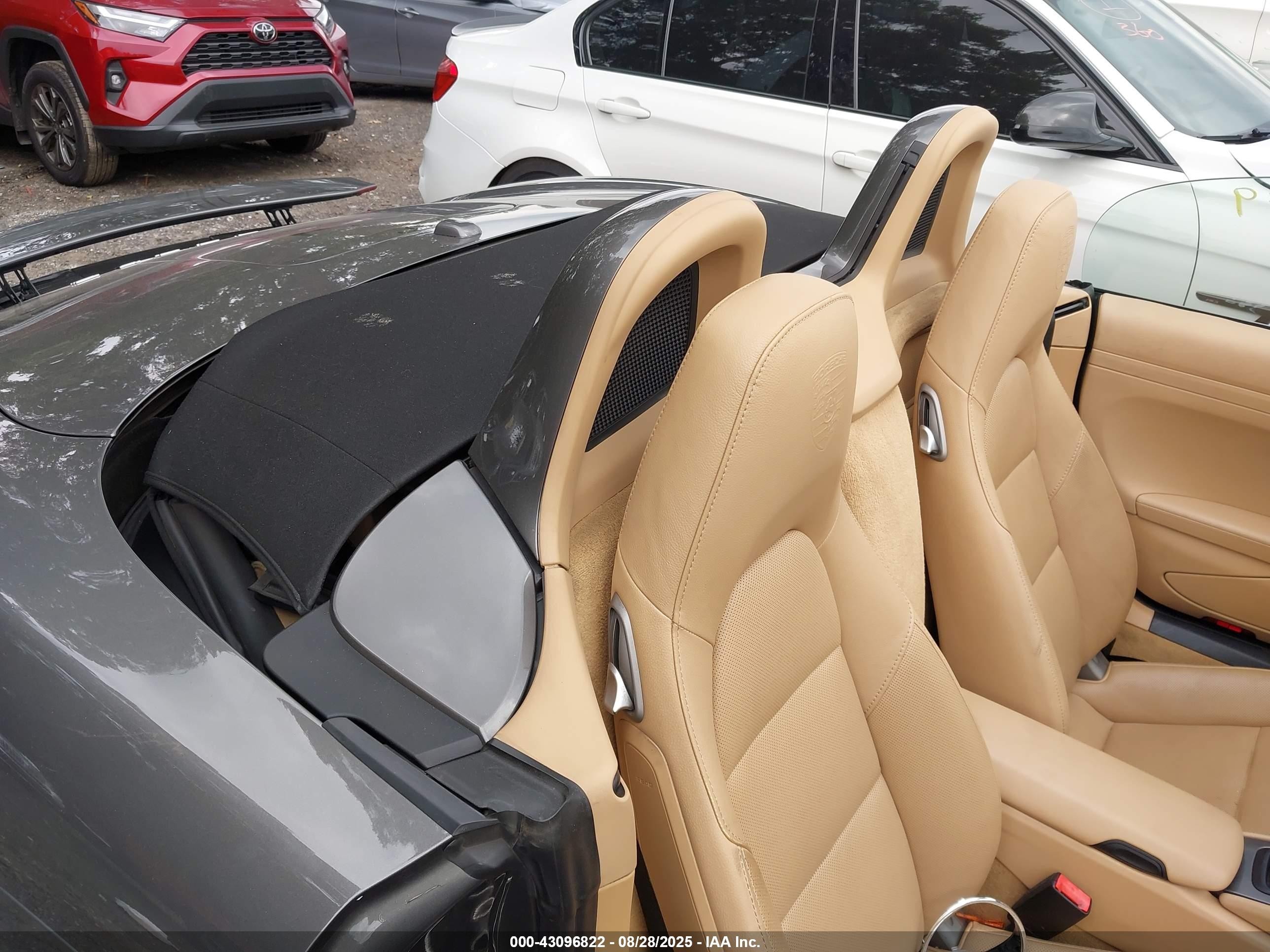 2014 Porsche Boxster S Gray vin: WP0CB2A84EK140412