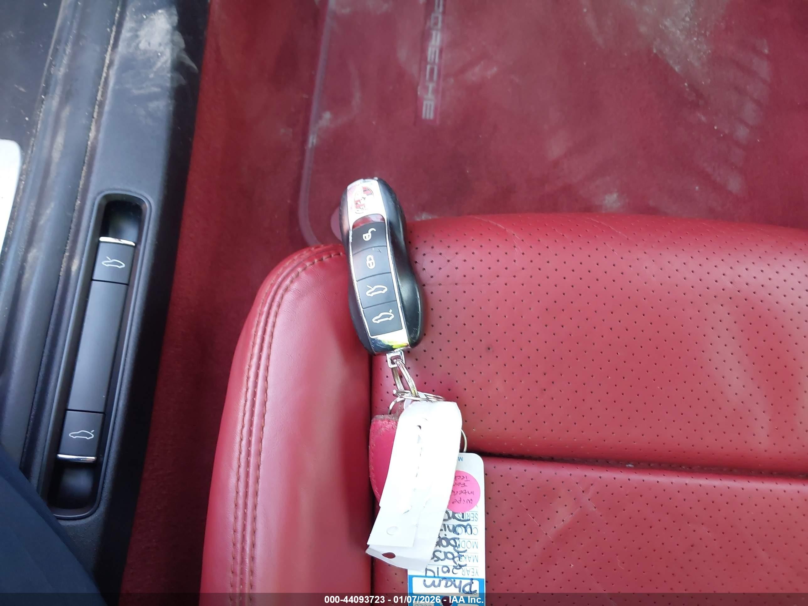 2014 Porsche Boxster S Белый vin: WP0CB2A84ES140460
