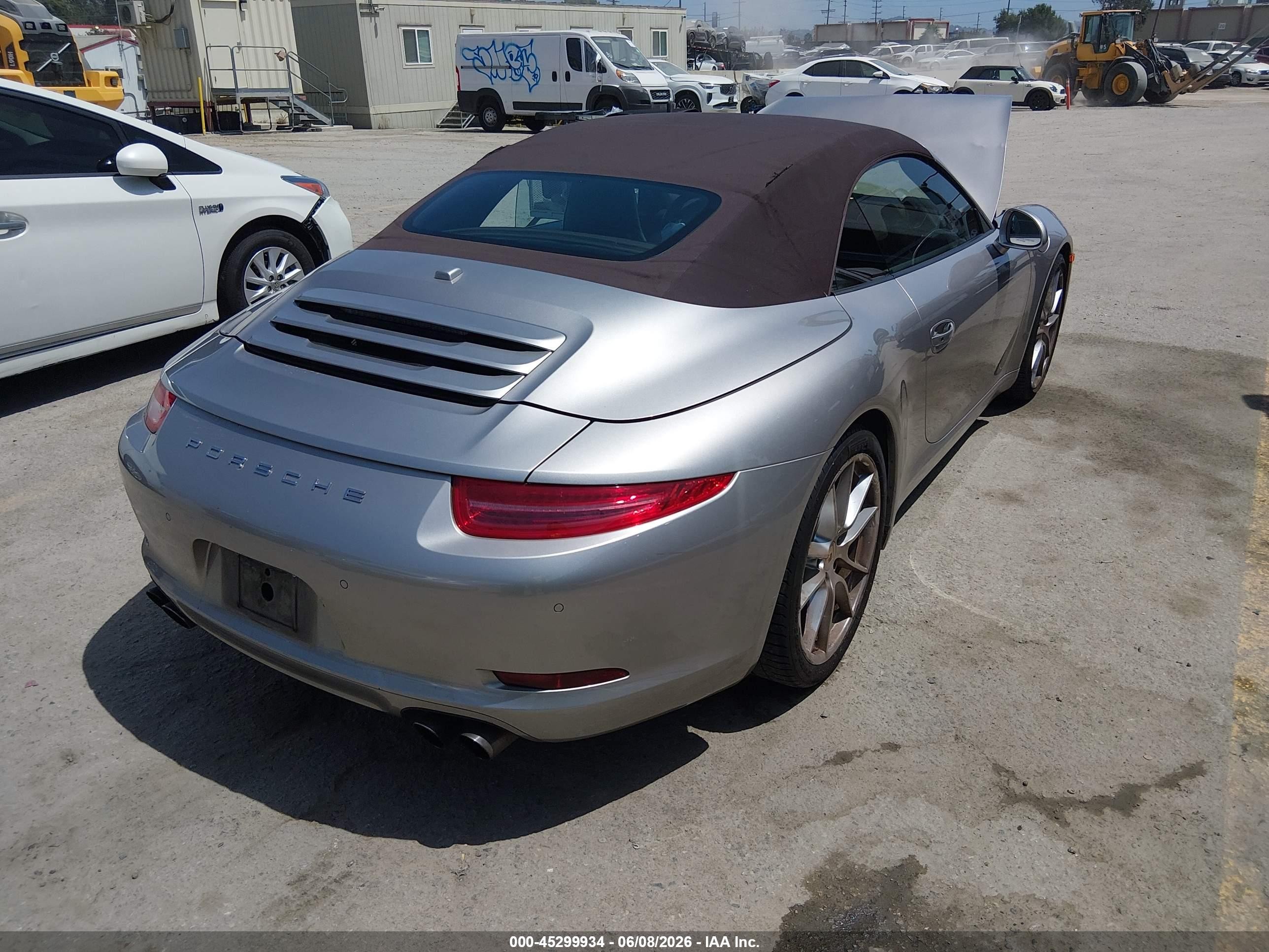 2013 Porsche 911 Carrera S Silver vin: WP0CB2A90DS154282