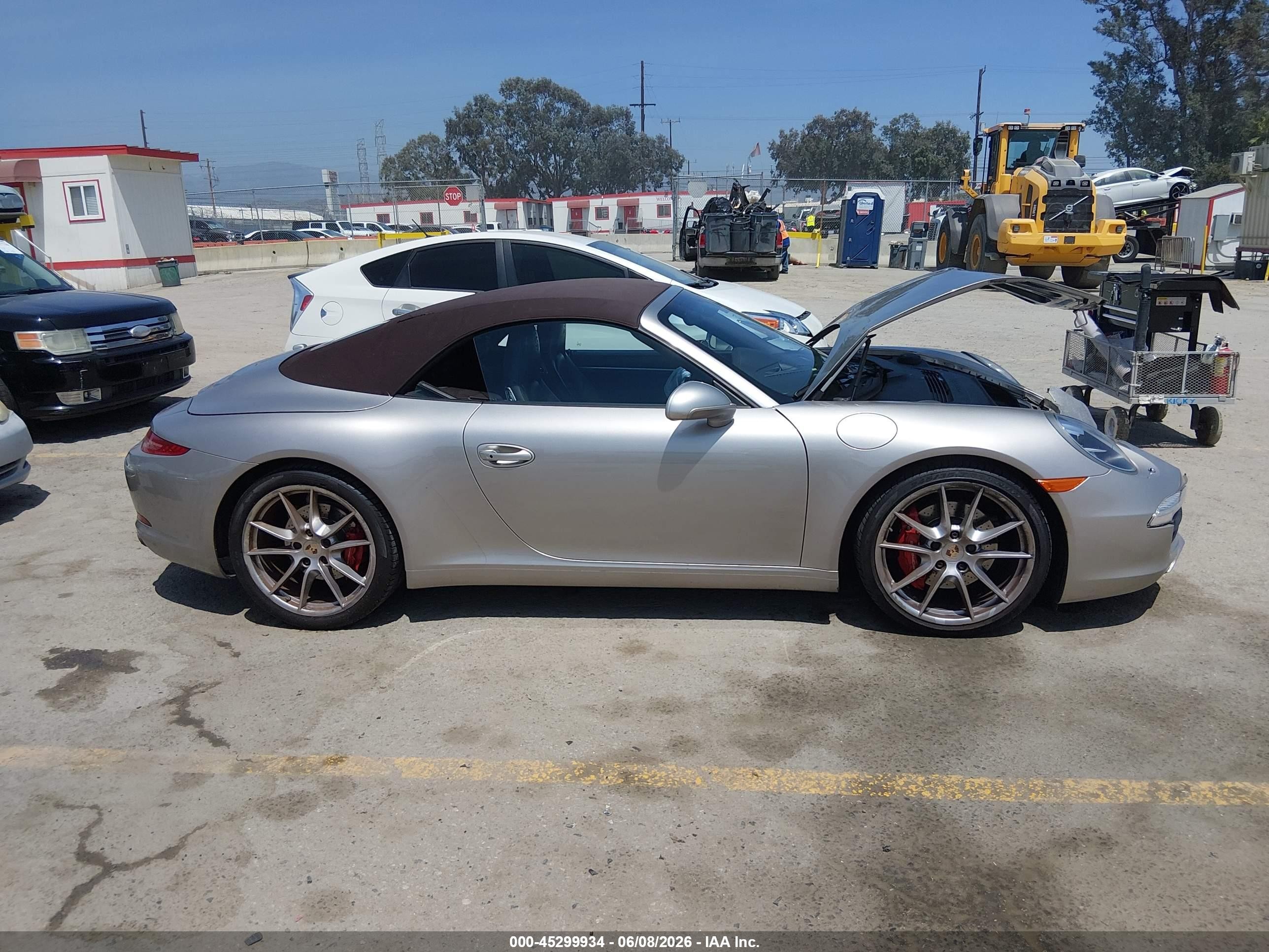 2013 Porsche 911 Carrera S Silver vin: WP0CB2A90DS154282