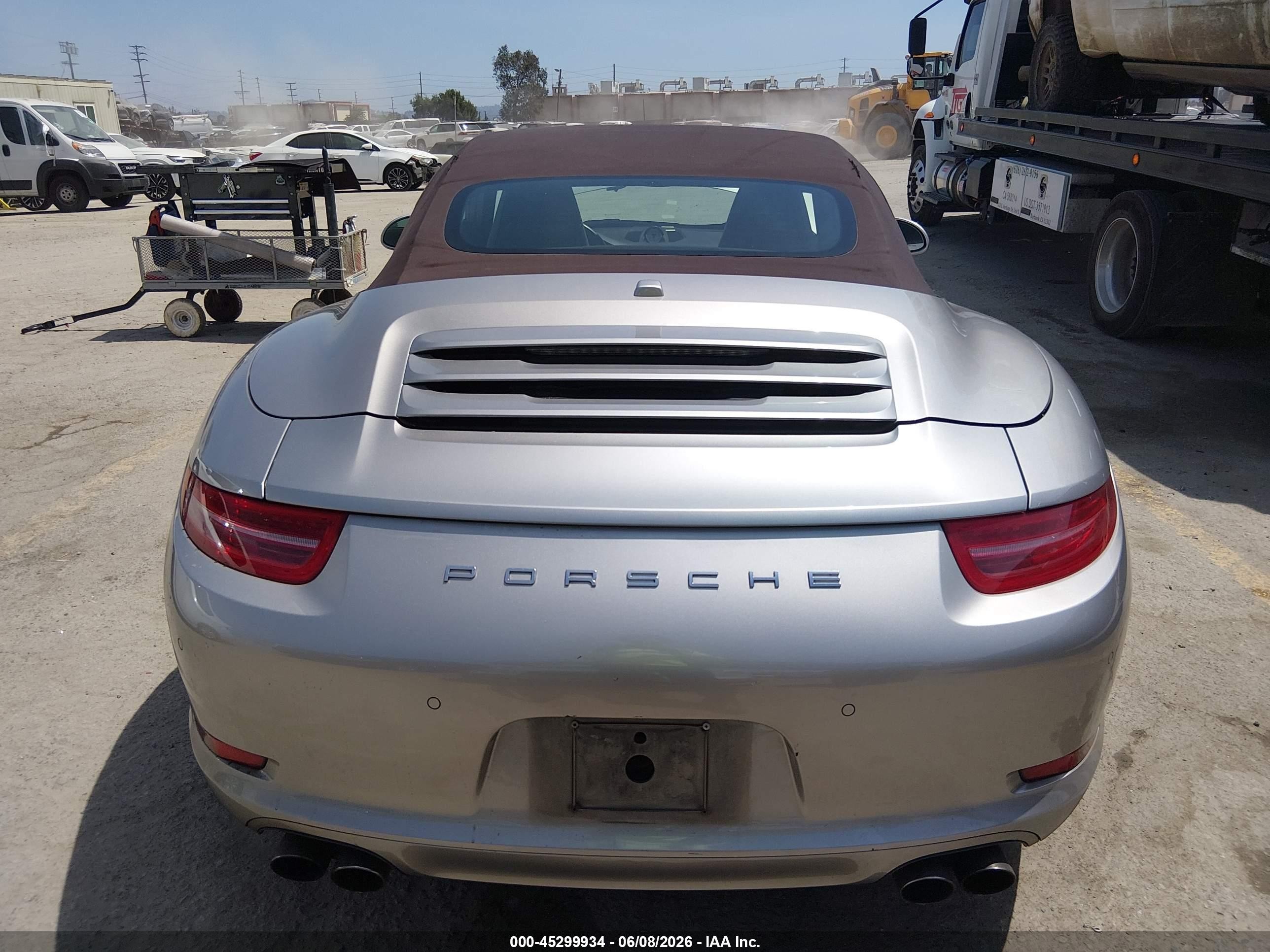 2013 Porsche 911 Carrera S Silver vin: WP0CB2A90DS154282