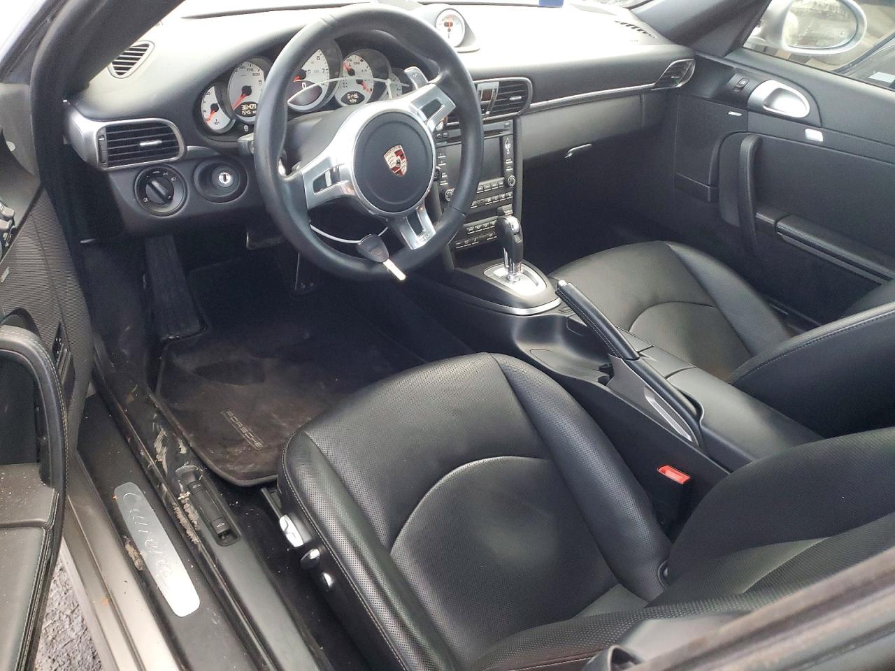 2011 Porsche 911 Carrera S Серебряный vin: WP0CB2A91BS754502