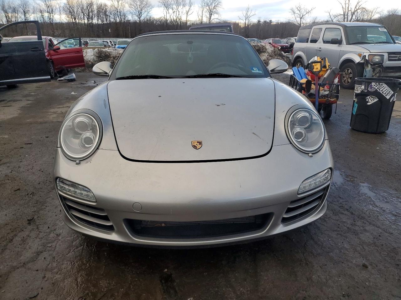 2011 Porsche 911 Carrera S Серебряный vin: WP0CB2A91BS754502