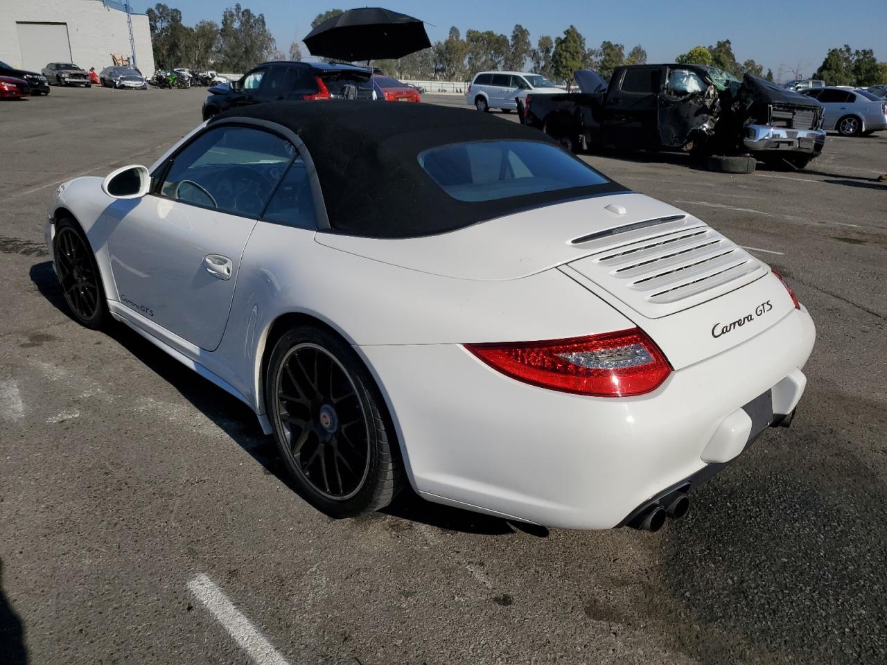 2011 Porsche 911 Carrera S White vin: WP0CB2A94BS755210