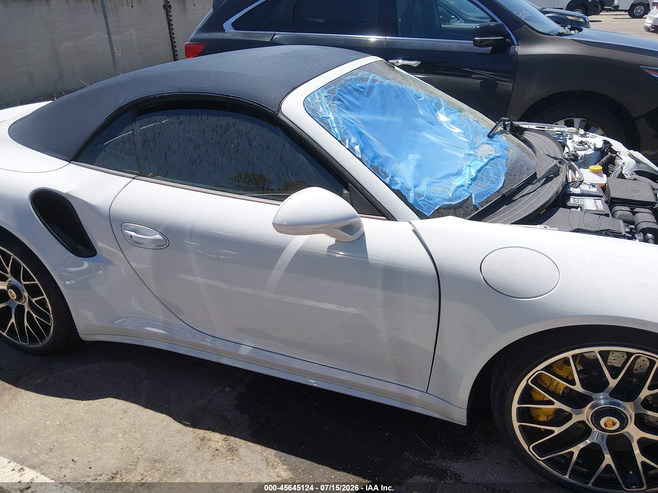 2015 Porsche 911 Turbo White vin: WP0CD2A92FS178077
