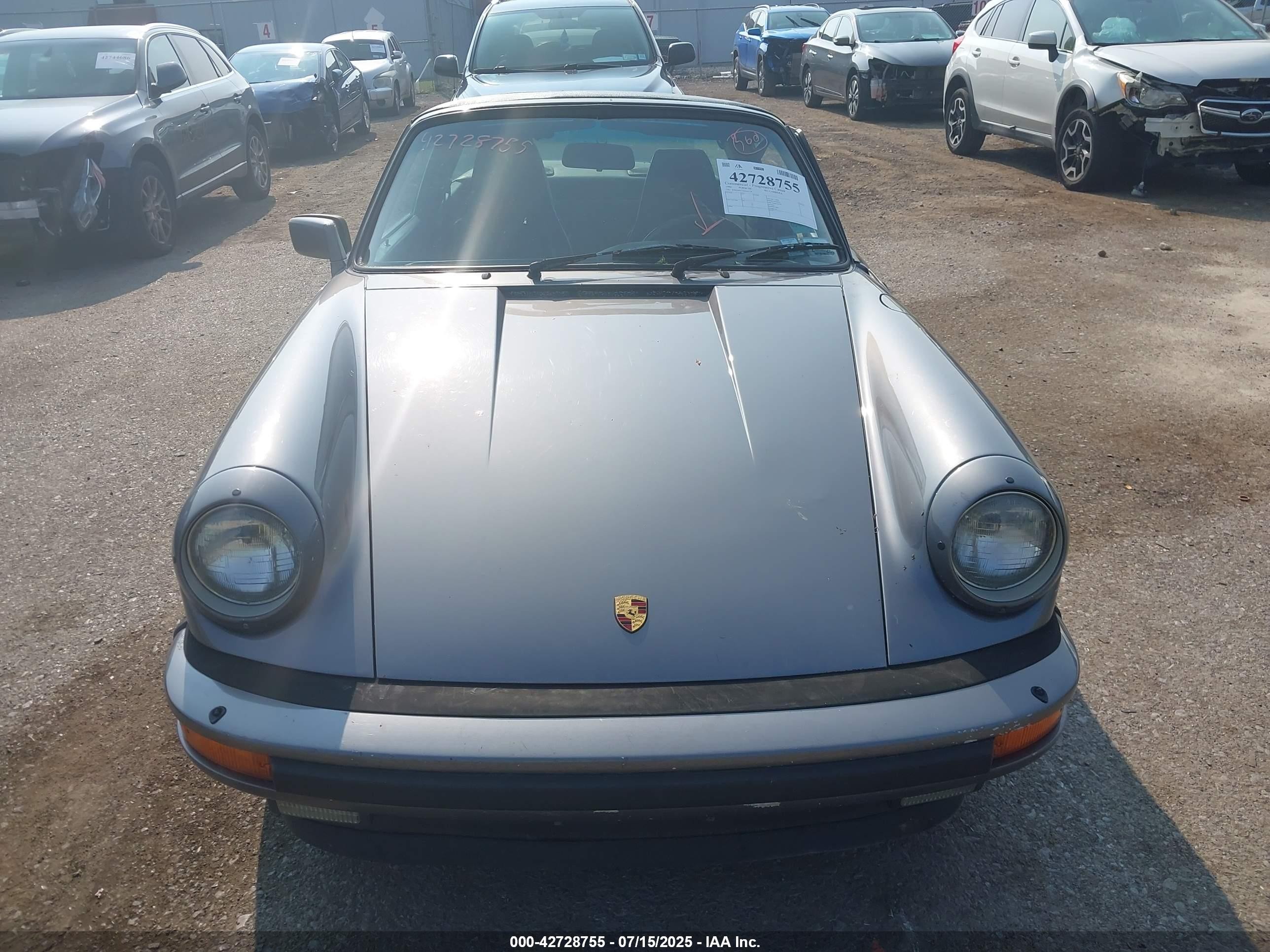 1986 Porsche 911 Carrera Gray vin: WP0EB0917GS161178