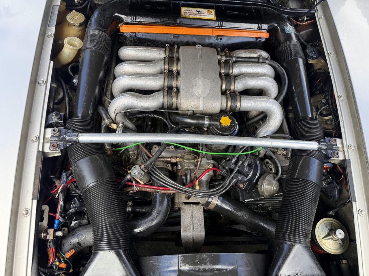 1982 Porsche 928 Silver vin: WP0JA0925CS820072