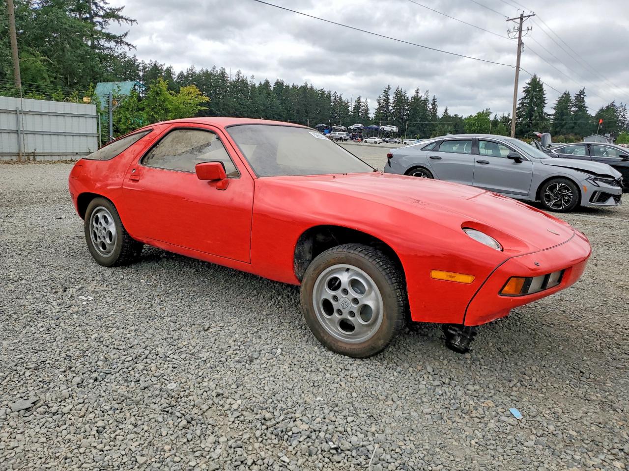 1981 Porsche 928 Red vin: WP0JA0928BS820789