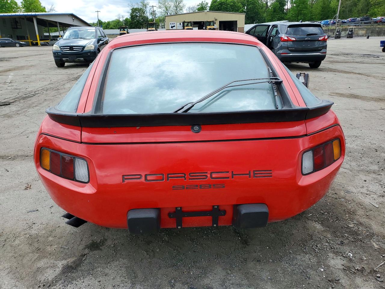 1985 Porsche 928 S Red vin: WP0JB0922FS861552