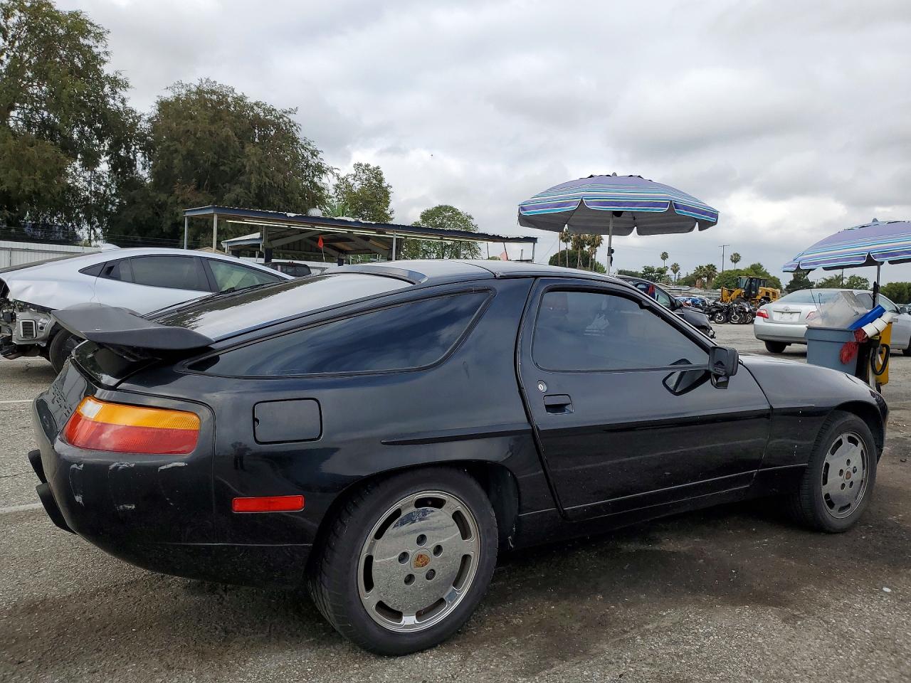 1988 Porsche 928 S-4 Black vin: WP0JB0926JS860462