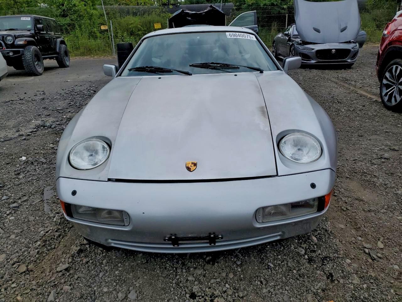 1988 Porsche 928 S-4 Silver vin: WP0JB0927JS861569