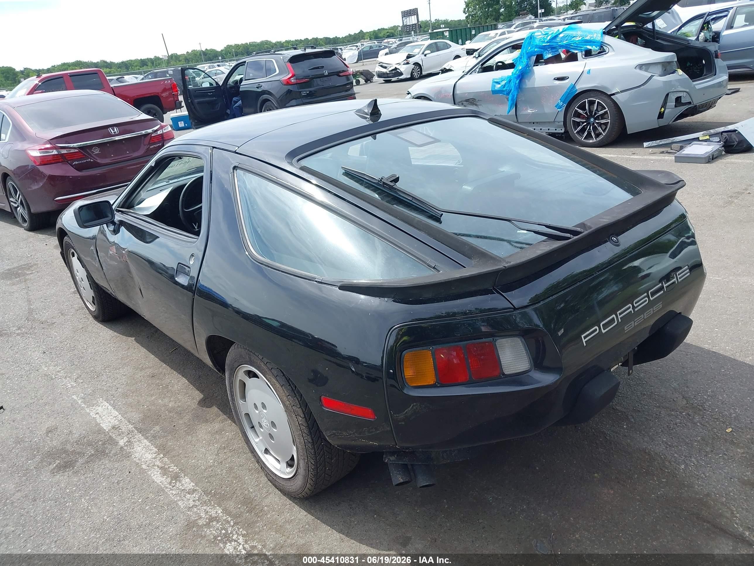 1986 Porsche 928 S Black vin: WP0JB0929GS860559