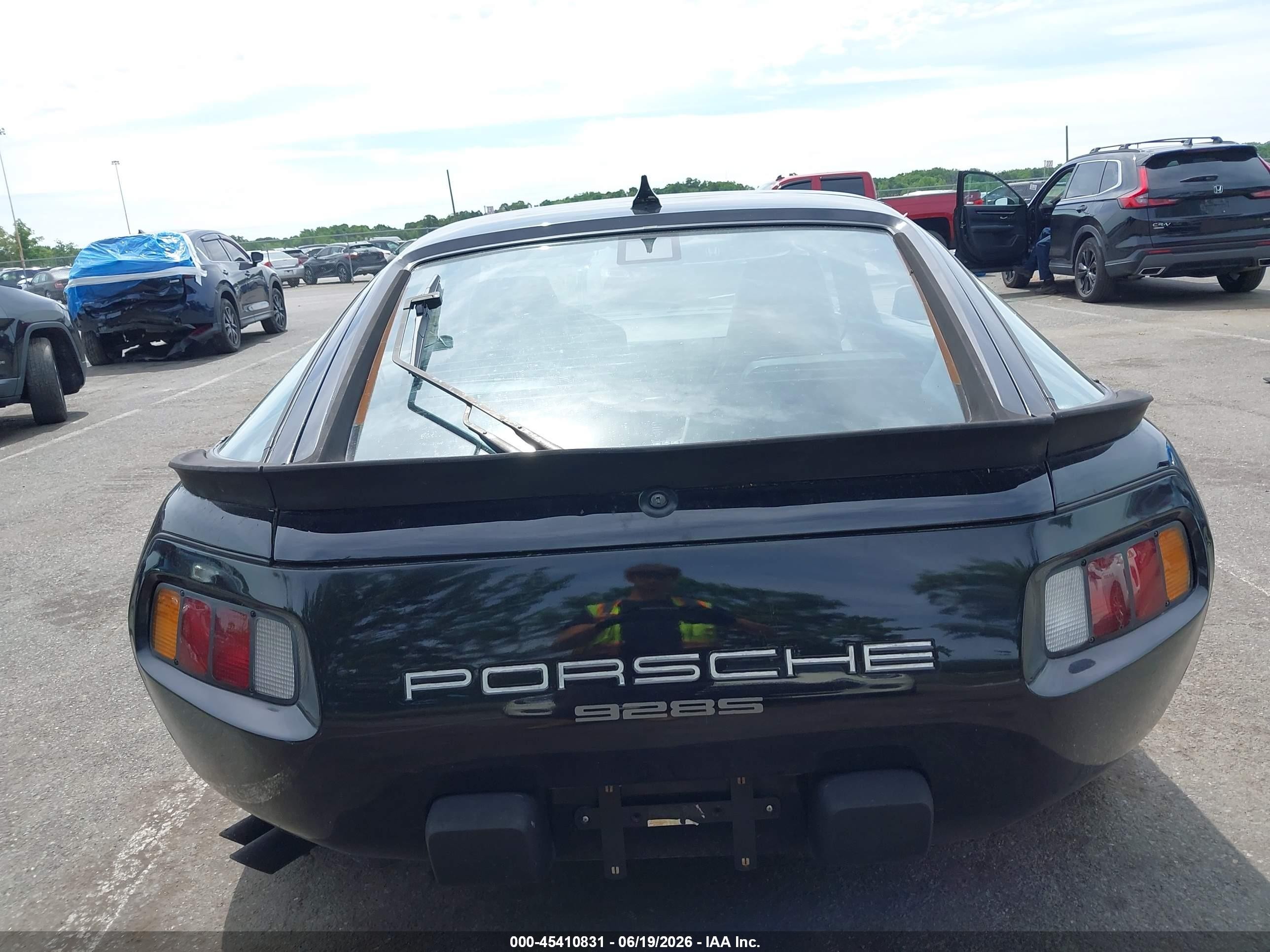 1986 Porsche 928 S Black vin: WP0JB0929GS860559