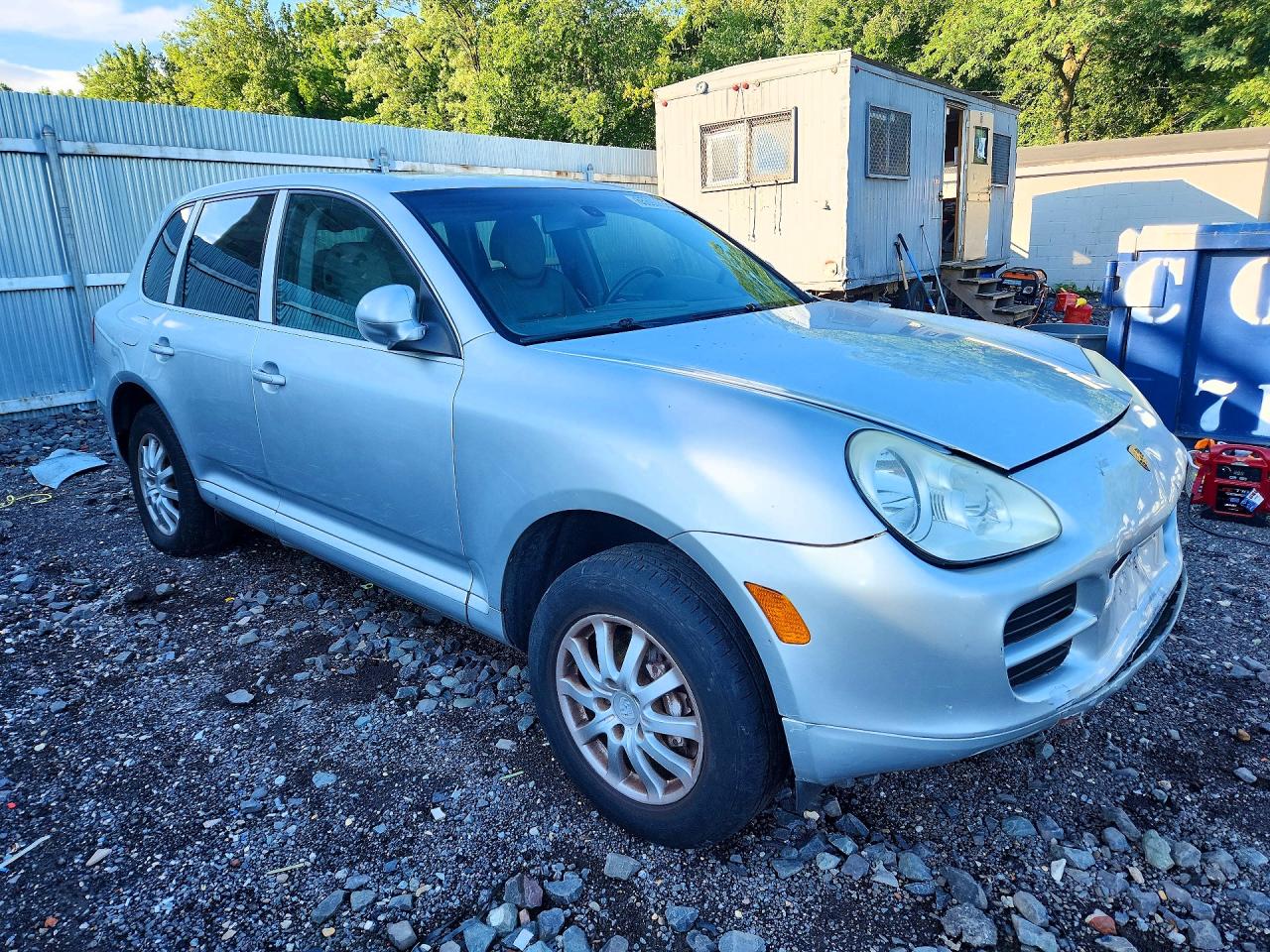 2005 Porsche Cayenne Silver vin: WP1AA29P05LA24607