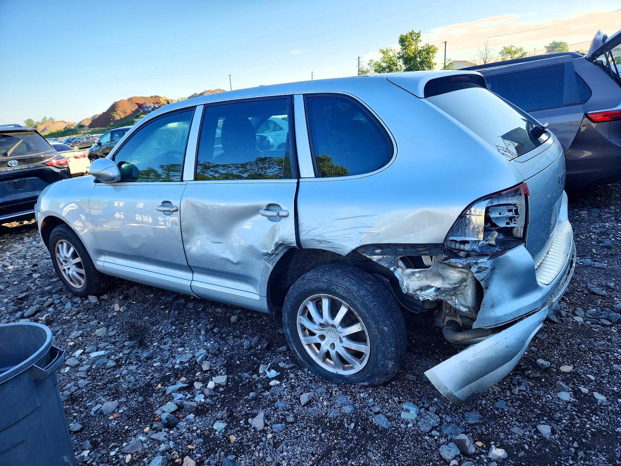 2005 Porsche Cayenne Silver vin: WP1AA29P05LA24607