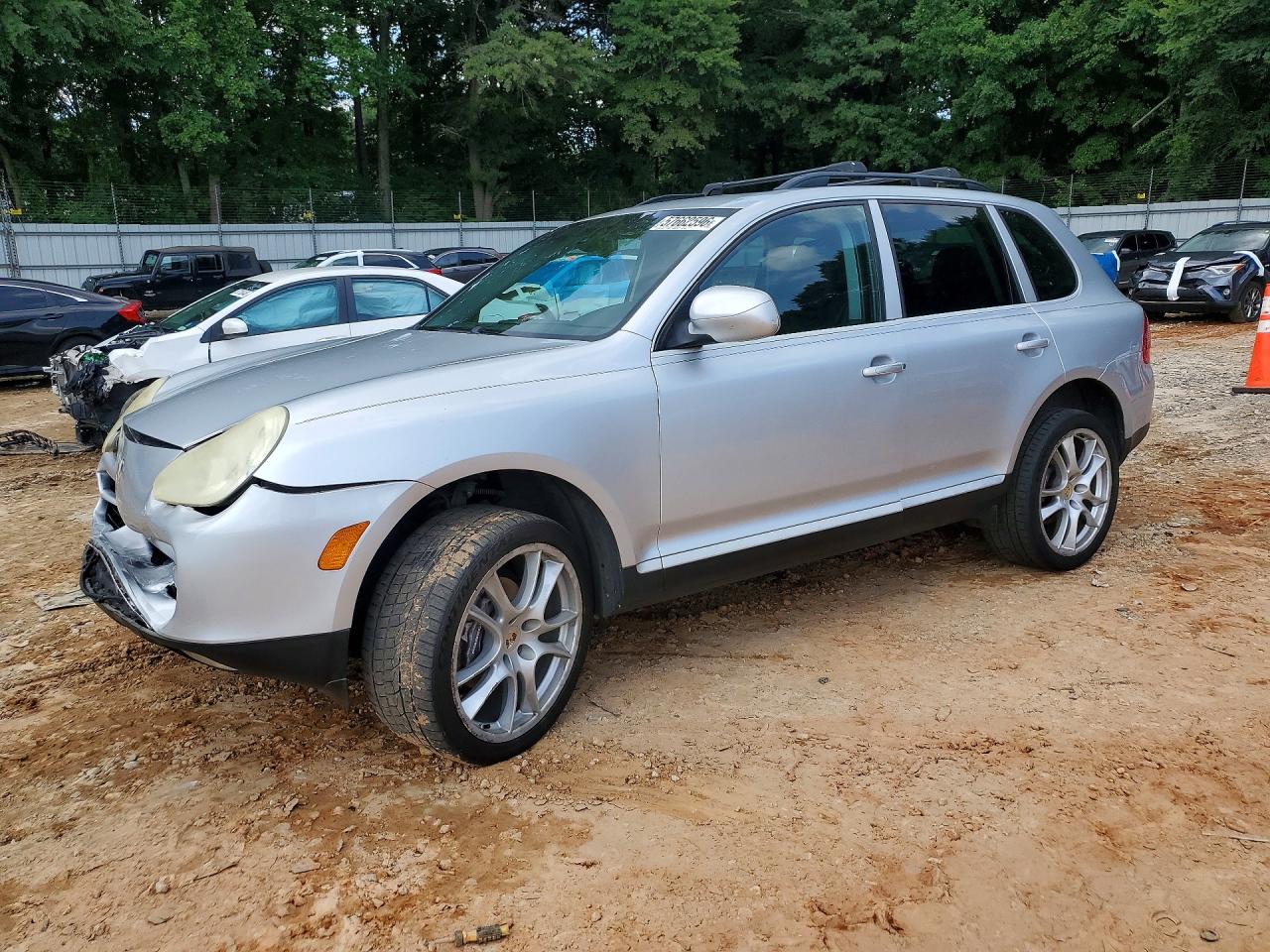 2004 Porsche Cayenne Silver vin: WP1AA29P14LA24159