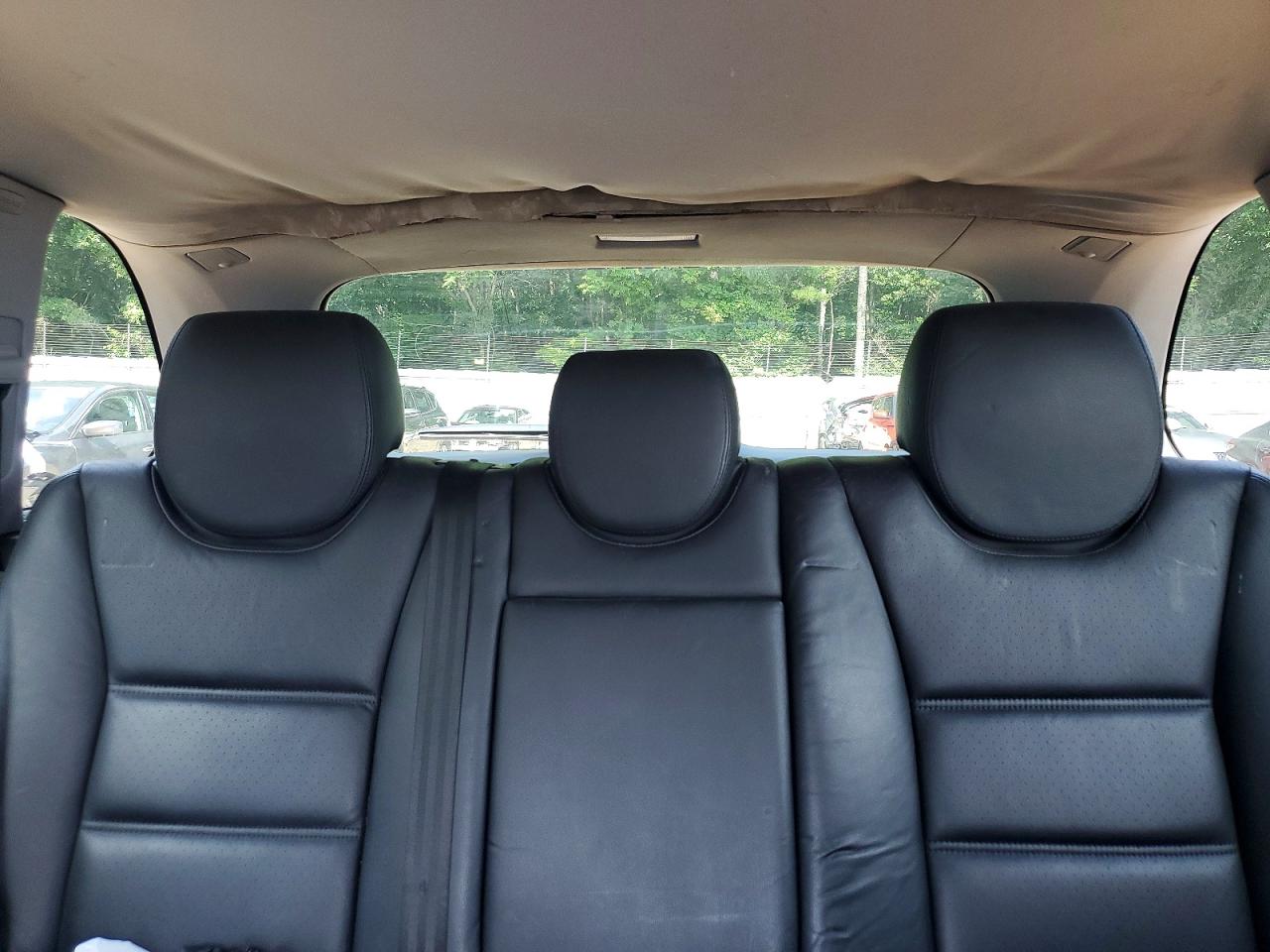 2004 Porsche Cayenne Silver vin: WP1AA29P14LA24159