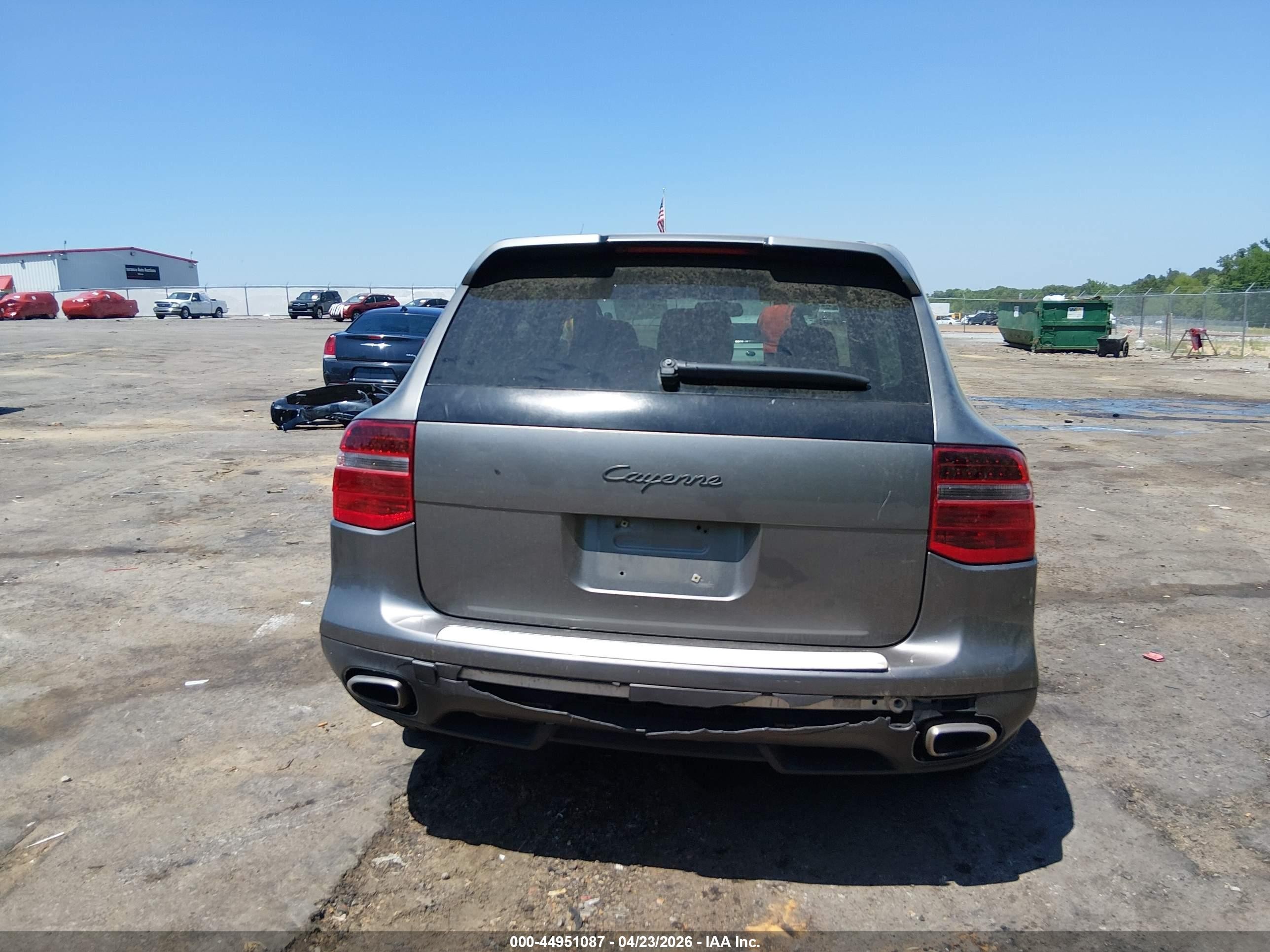 2008 Porsche Cayenne   Gray vin: WP1AA29P28LA12821