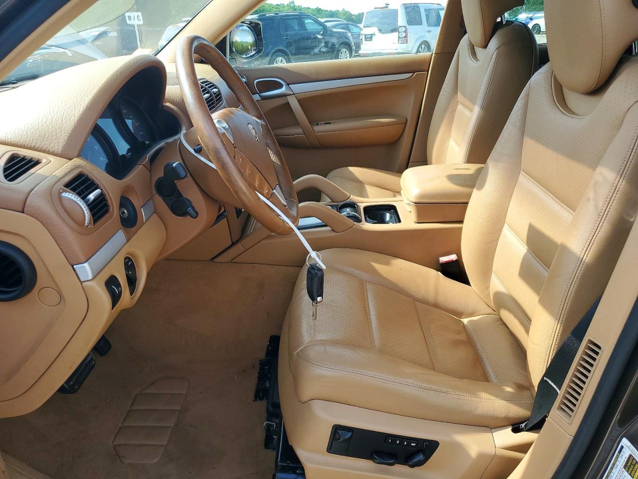 2009 Porsche Cayenne Brown vin: WP1AA29P29LA04011