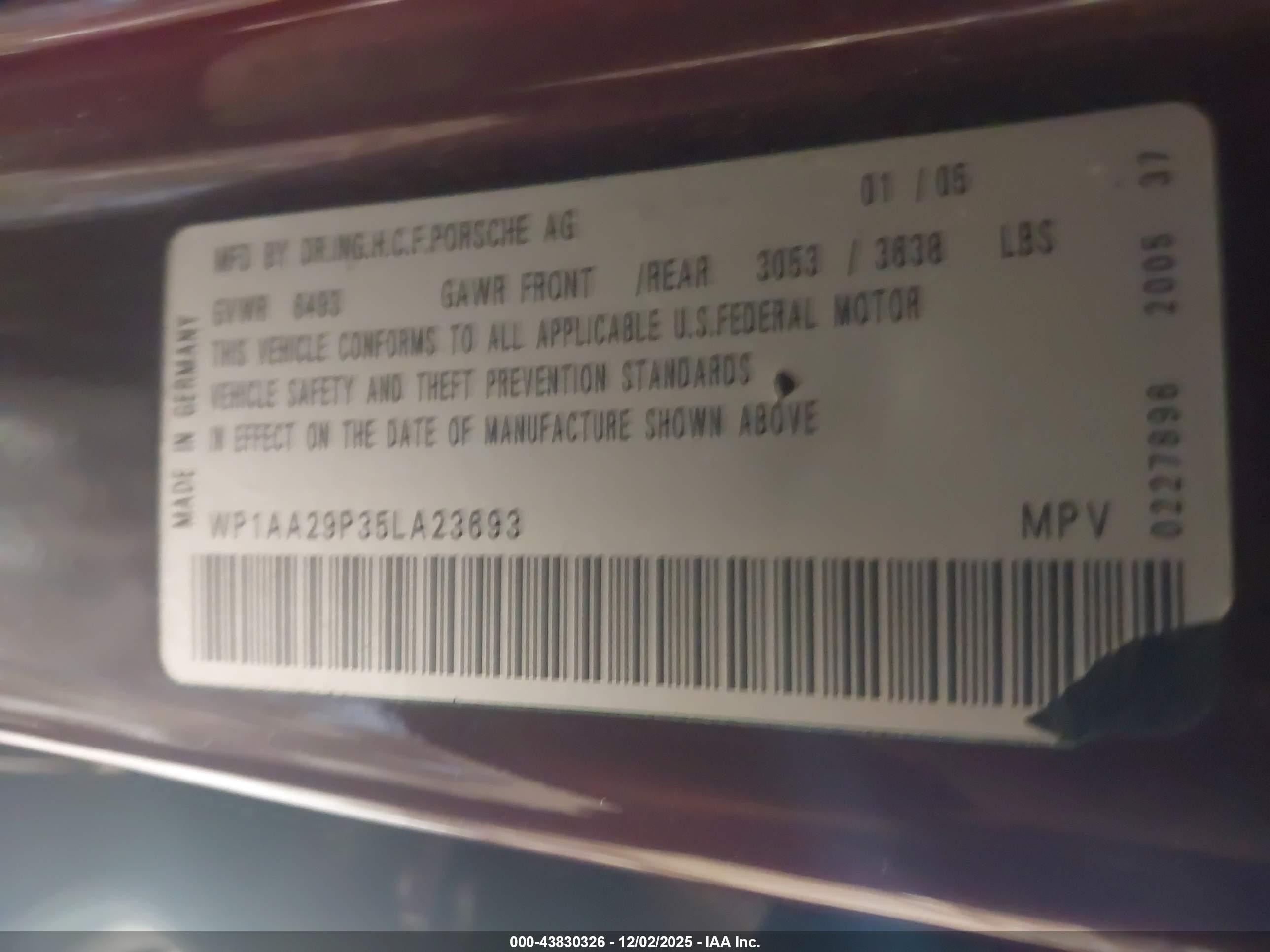 2005 Porsche Cayenne   Maroon vin: WP1AA29P35LA23693