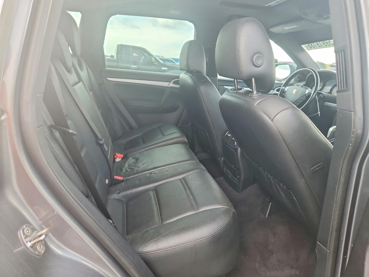 2008 Pors Cayenne Gray vin: WP1AA29P38LA04954