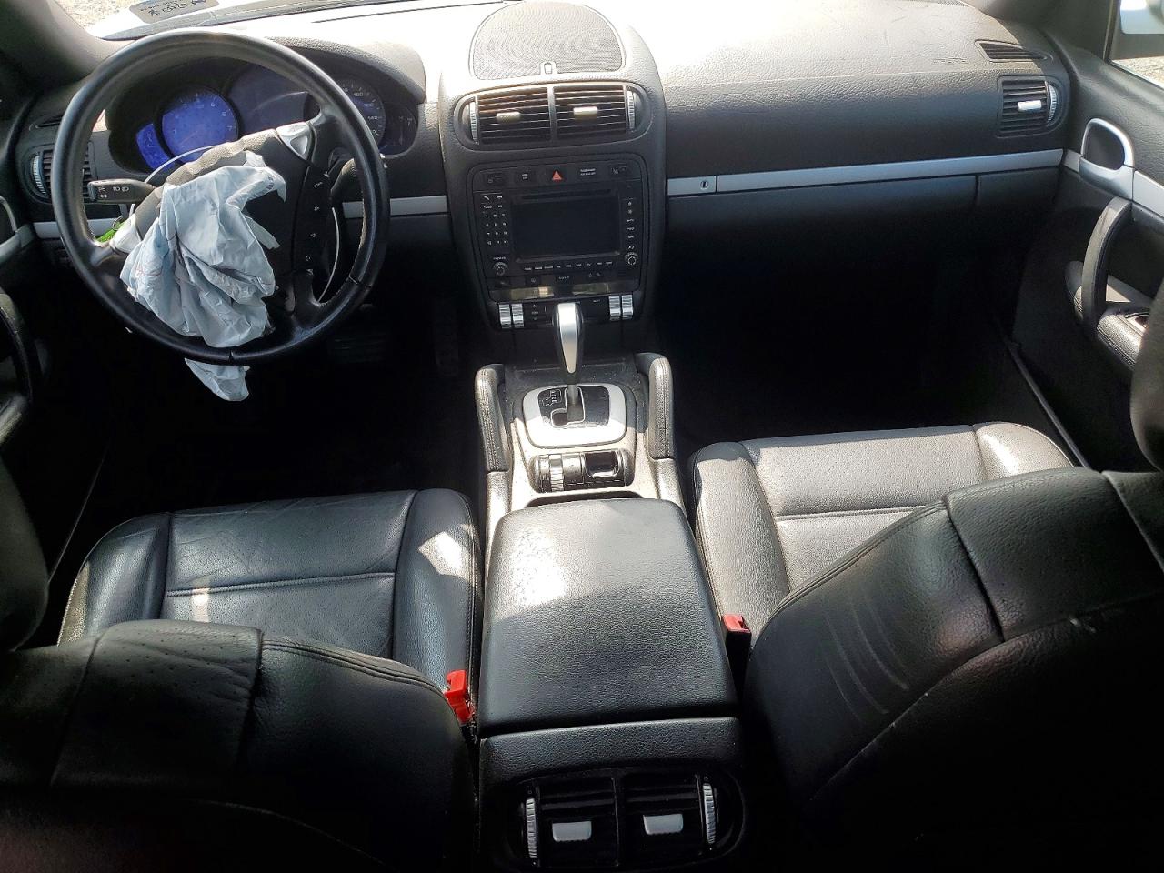 2008 Porsche Cayenne Silver vin: WP1AA29P38LA25643
