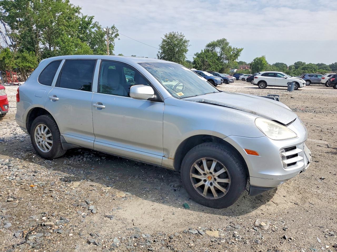 2008 Porsche Cayenne Silver vin: WP1AA29P38LA25643
