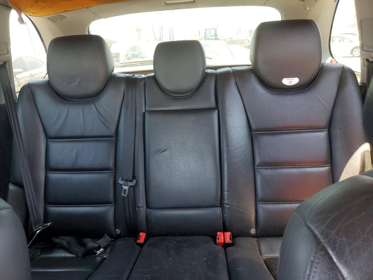 2004 Porsche Cayenne Silver vin: WP1AA29P44LA23717