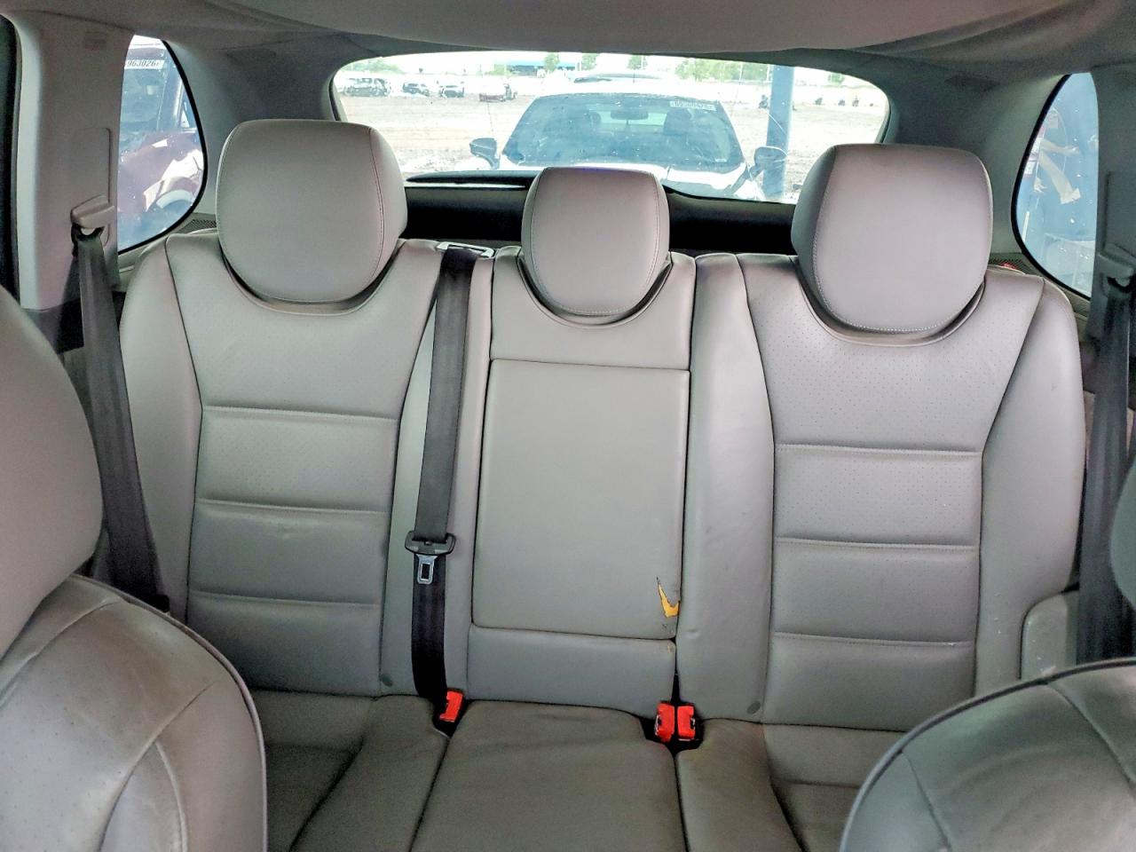 2004 Porsche Cayenne White vin: WP1AA29P54LA21751