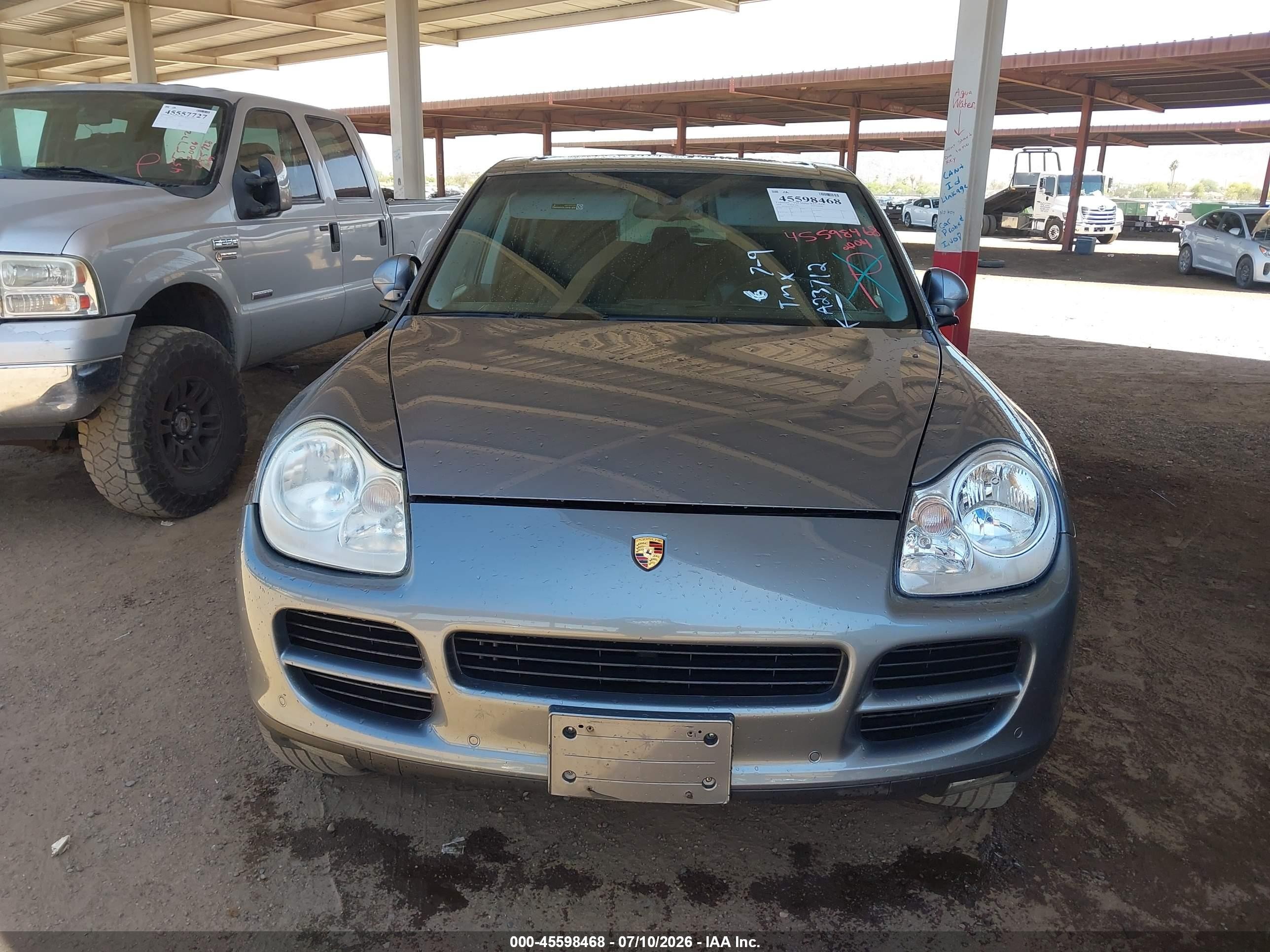 2004 Porsche Cayenne V6 Gray vin: WP1AA29P54LA23712