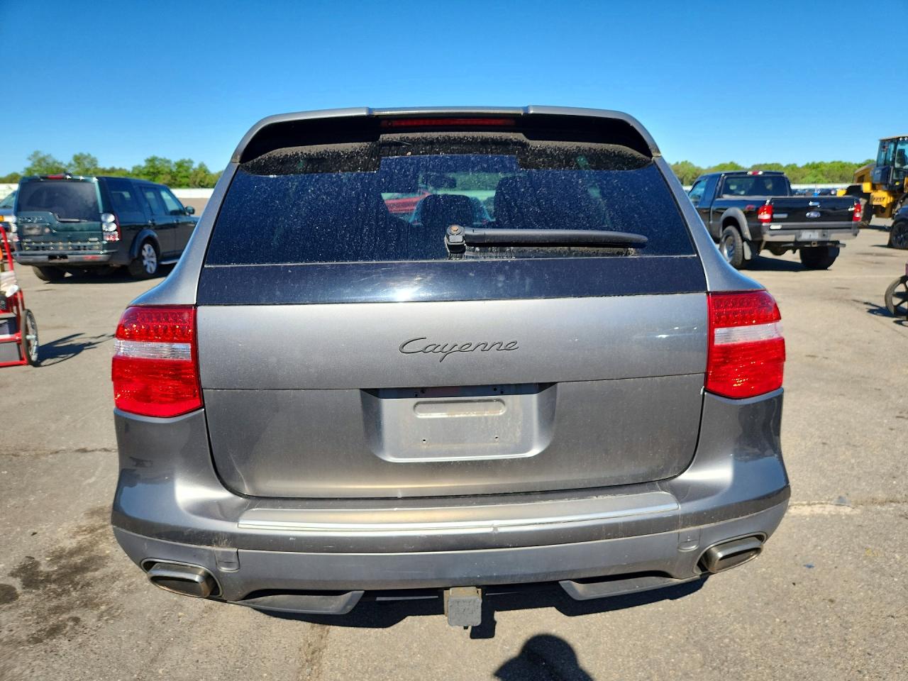 2008 Porsche Cayenne Gray vin: WP1AA29P58LA28897