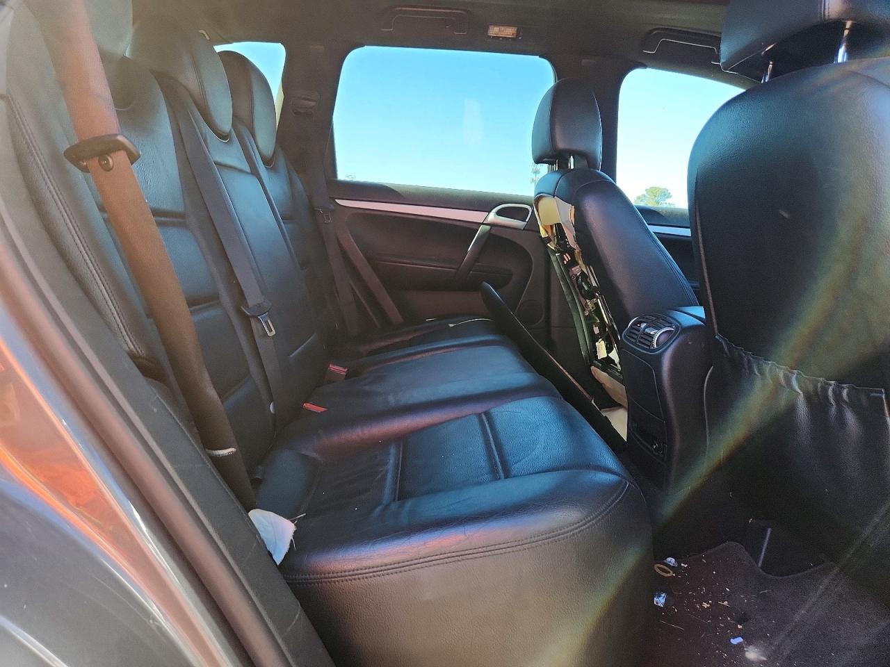 2008 Porsche Cayenne Gray vin: WP1AA29P58LA28897