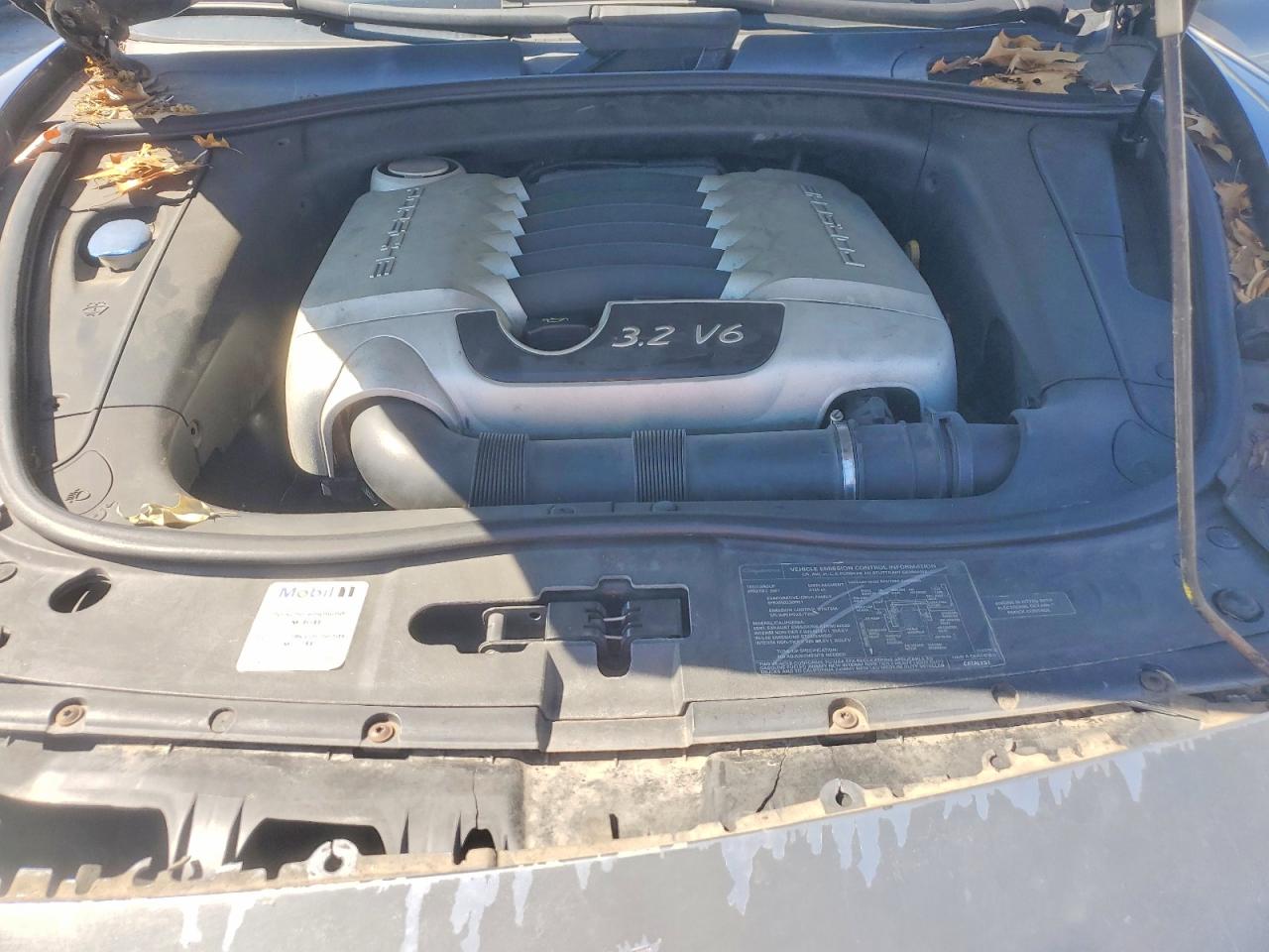 2006 Porsche Cayenne Gray vin: WP1AA29P66LA20210