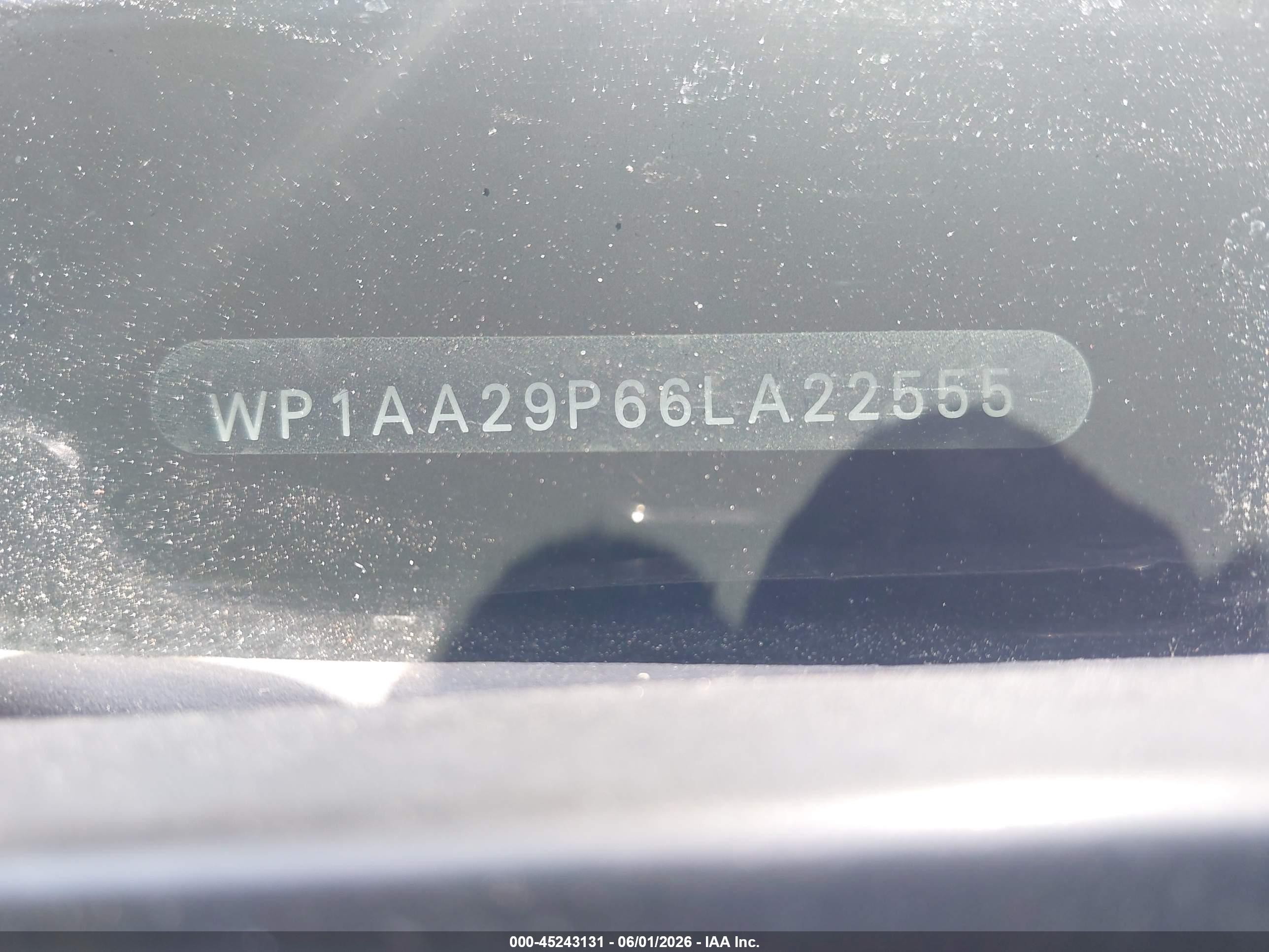 2006 Porsche Cayenne   White vin: WP1AA29P66LA22555