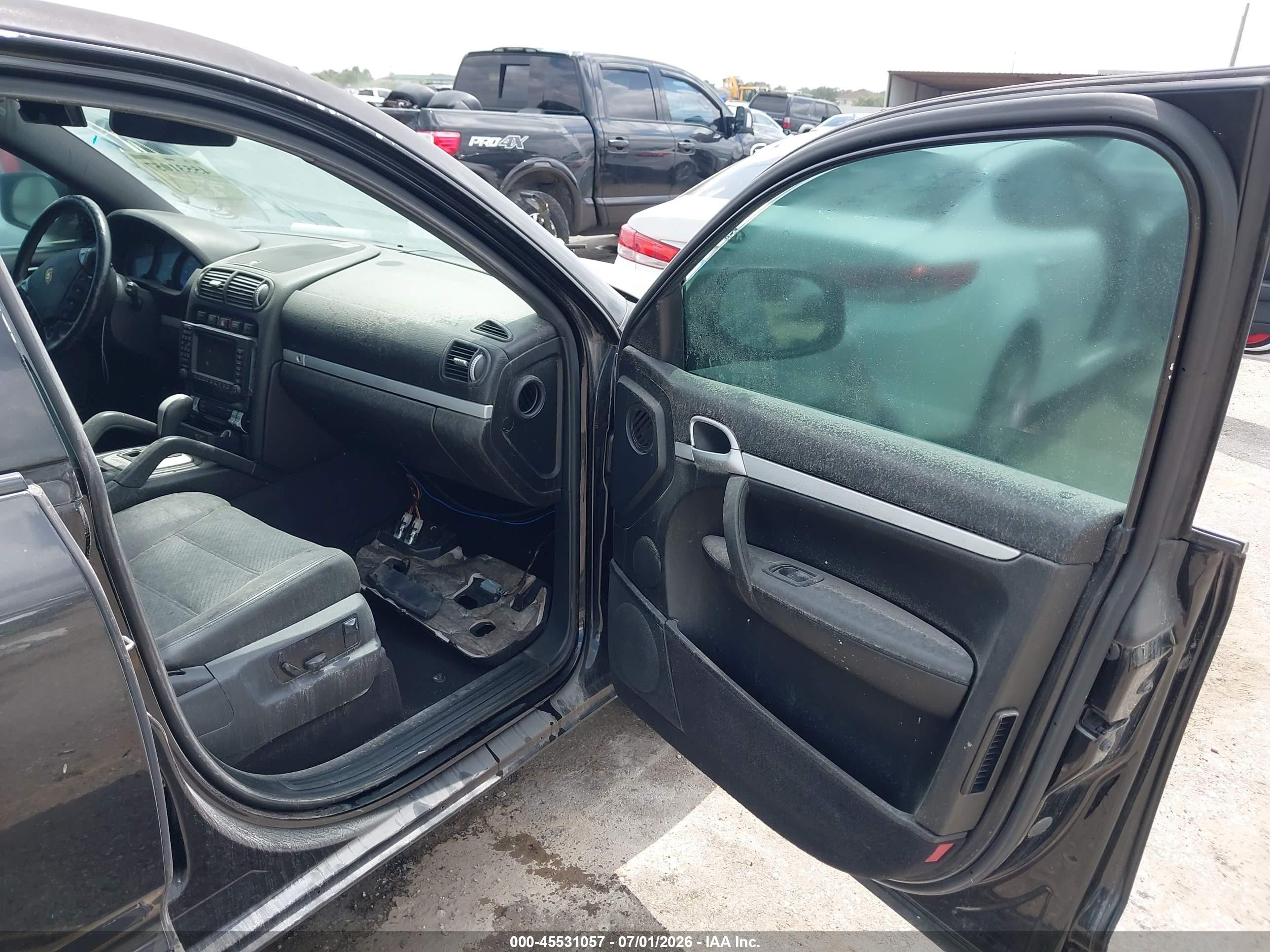 2008 Porsche Cayenne   Black vin: WP1AA29P88LA14959