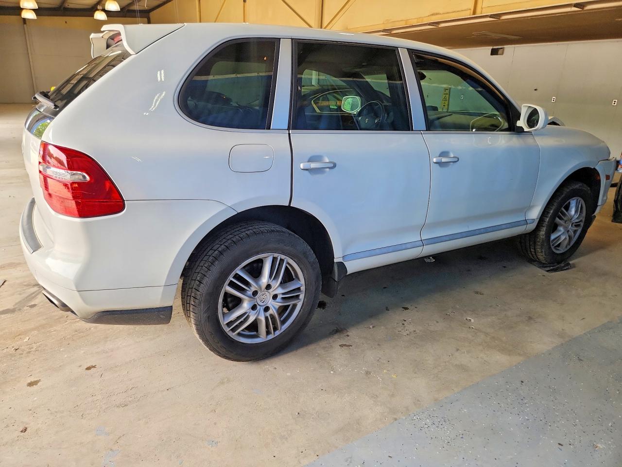 2008 Porsche Cayenne White vin: WP1AA29P98LA12427