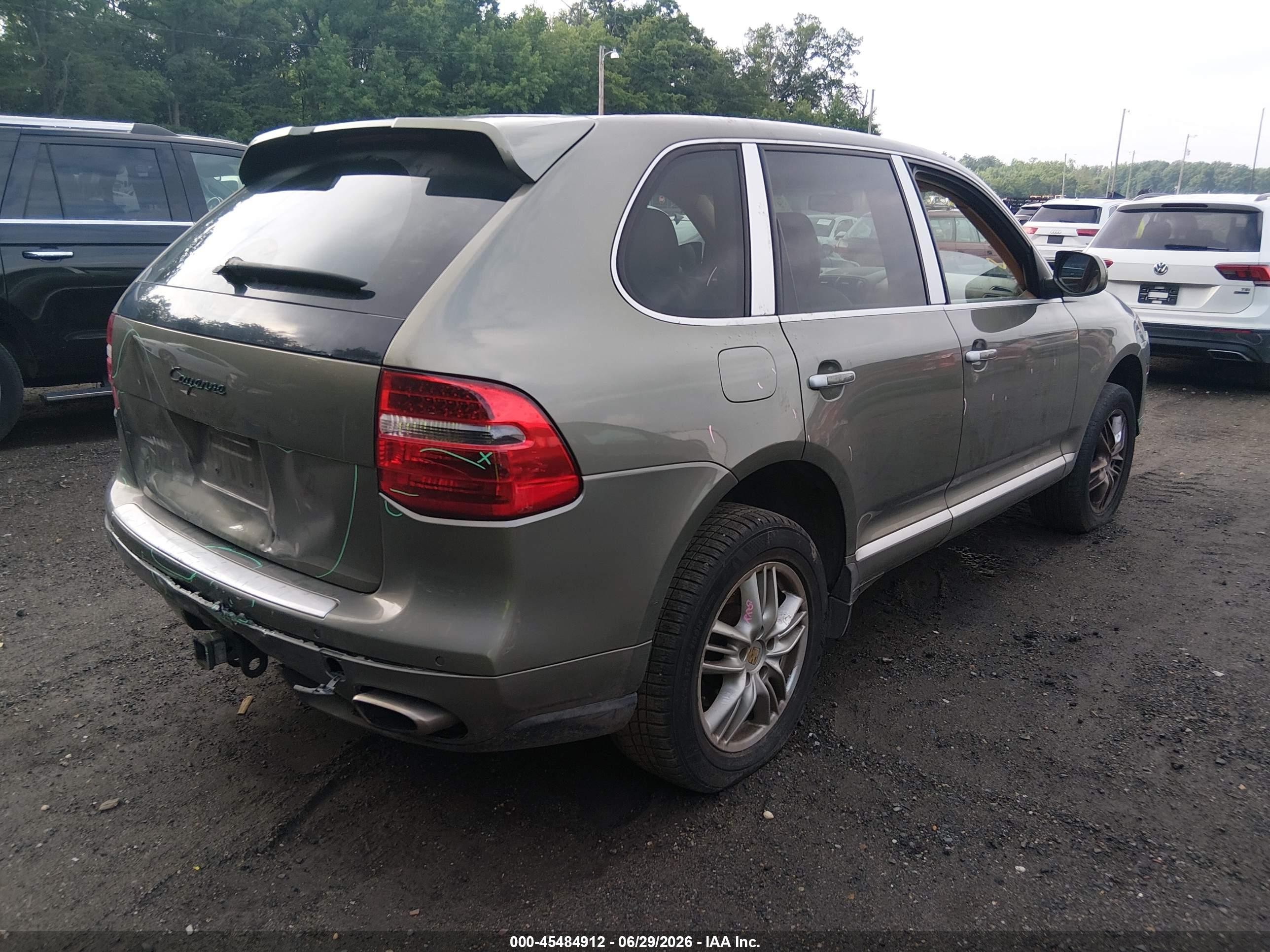 2008 Porsche Cayenne   Green vin: WP1AA29P98LA13982