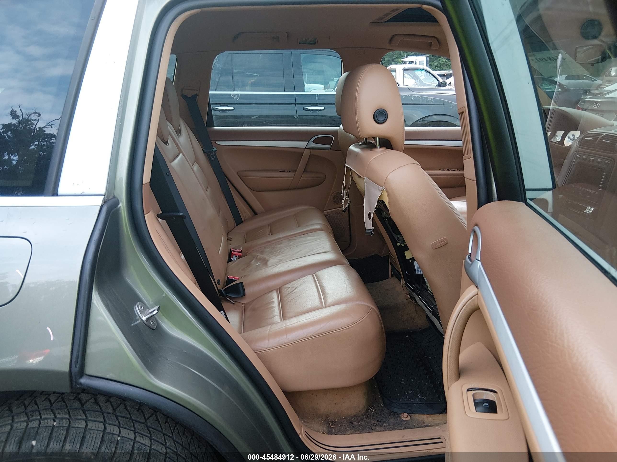 2008 Porsche Cayenne   Green vin: WP1AA29P98LA13982