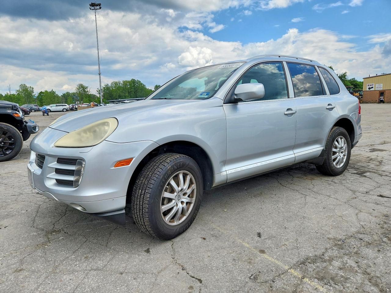 2008 Porsche Cayenne Серебряный vin: WP1AA29P98LA29227