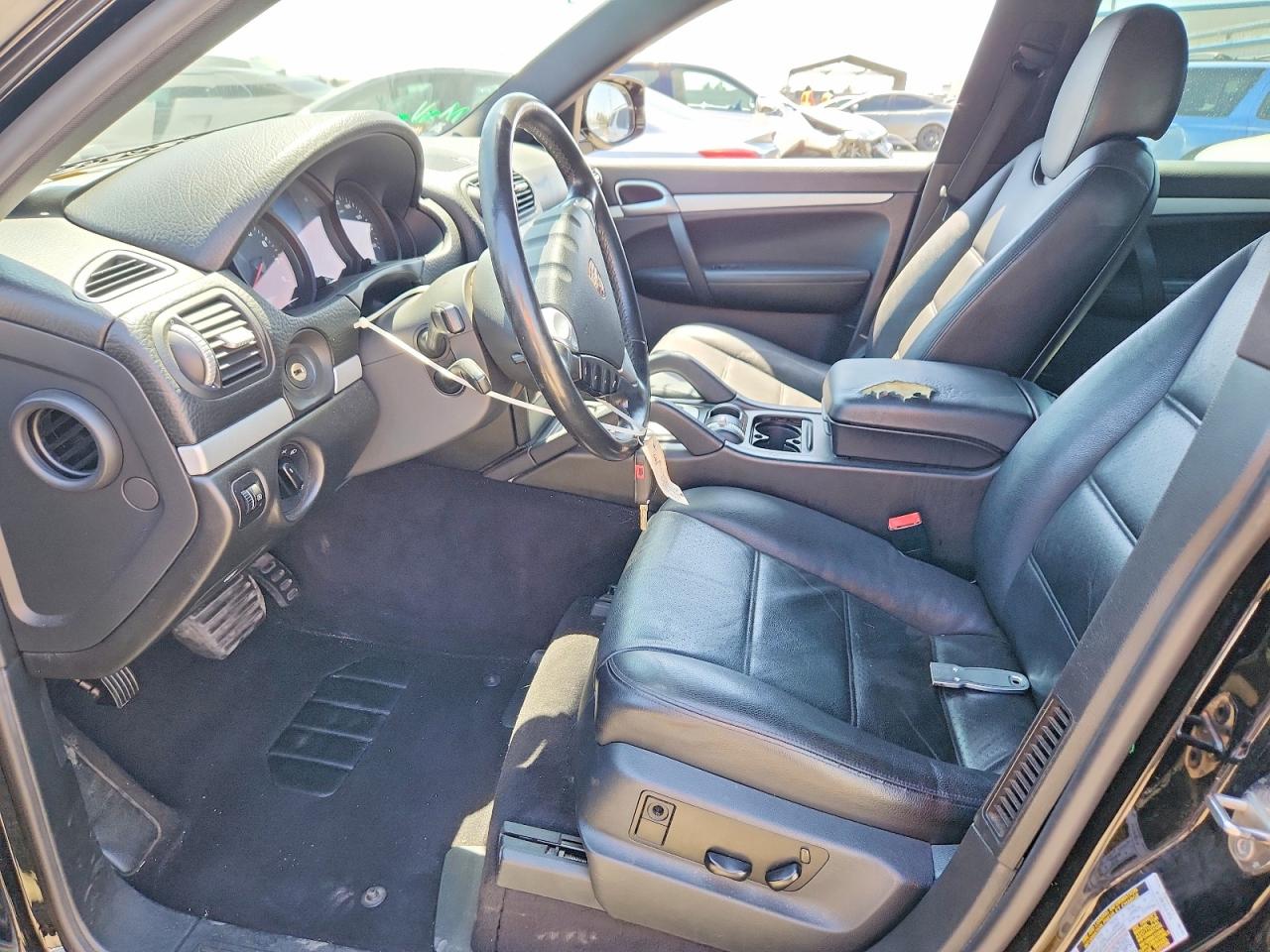 2009 Porsche Cayenne Black vin: WP1AA29P99LA12834