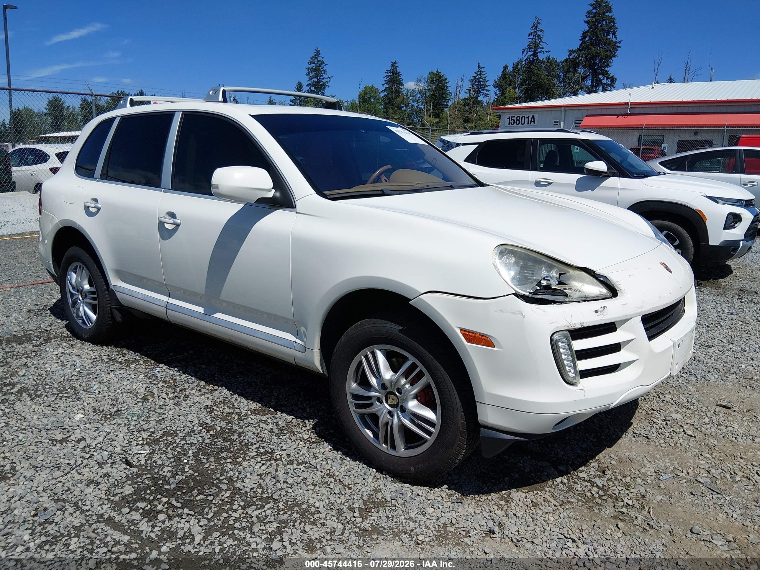 2008 Porsche Cayenne   White vin: WP1AA29PX8LA05454