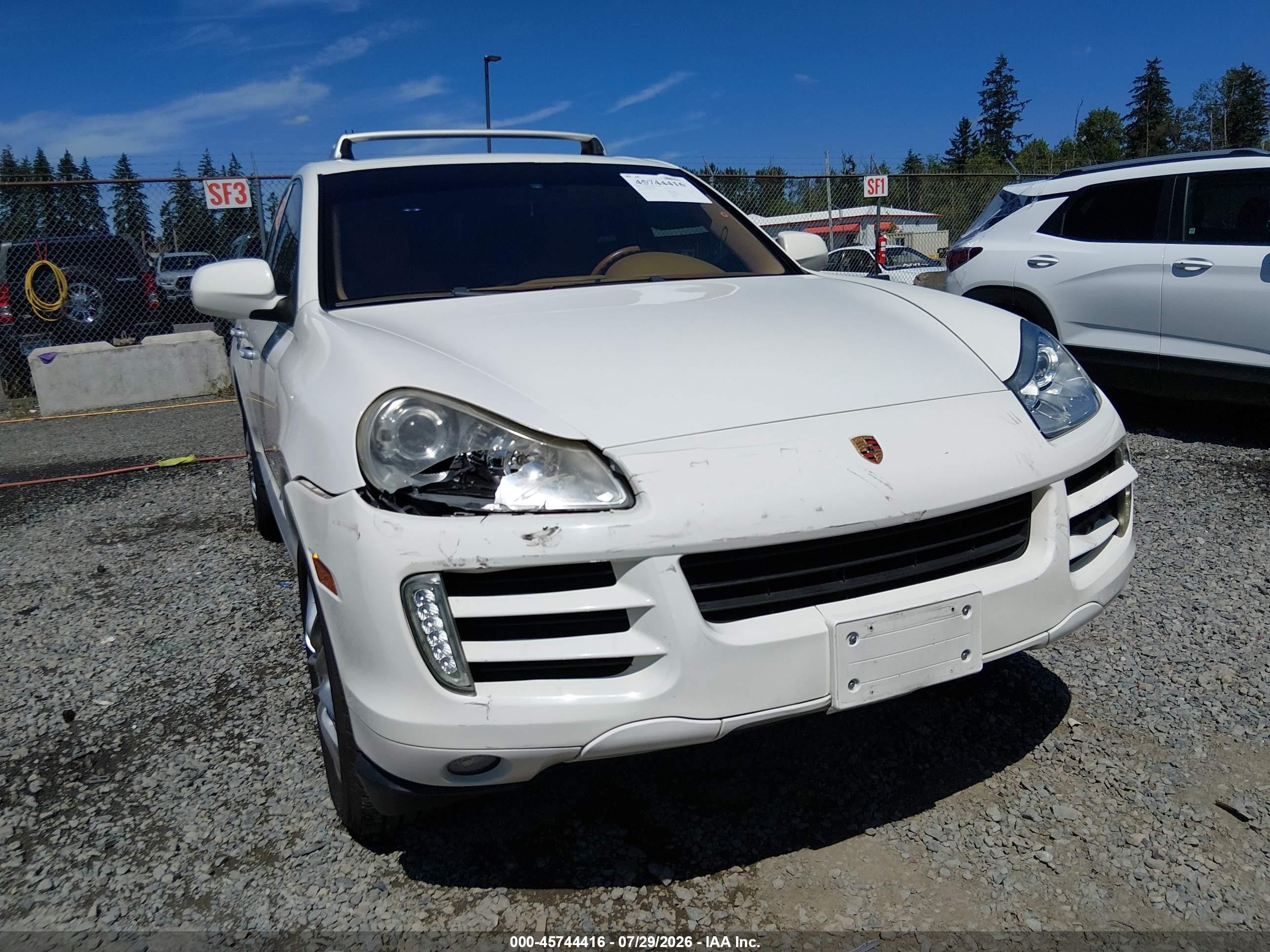 2008 Porsche Cayenne   White vin: WP1AA29PX8LA05454