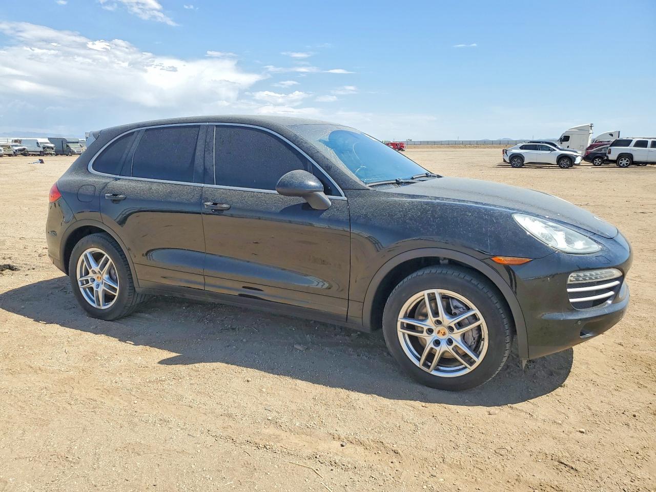2014 Porsche Cayenne Черный vin: WP1AA2A20ELA09556