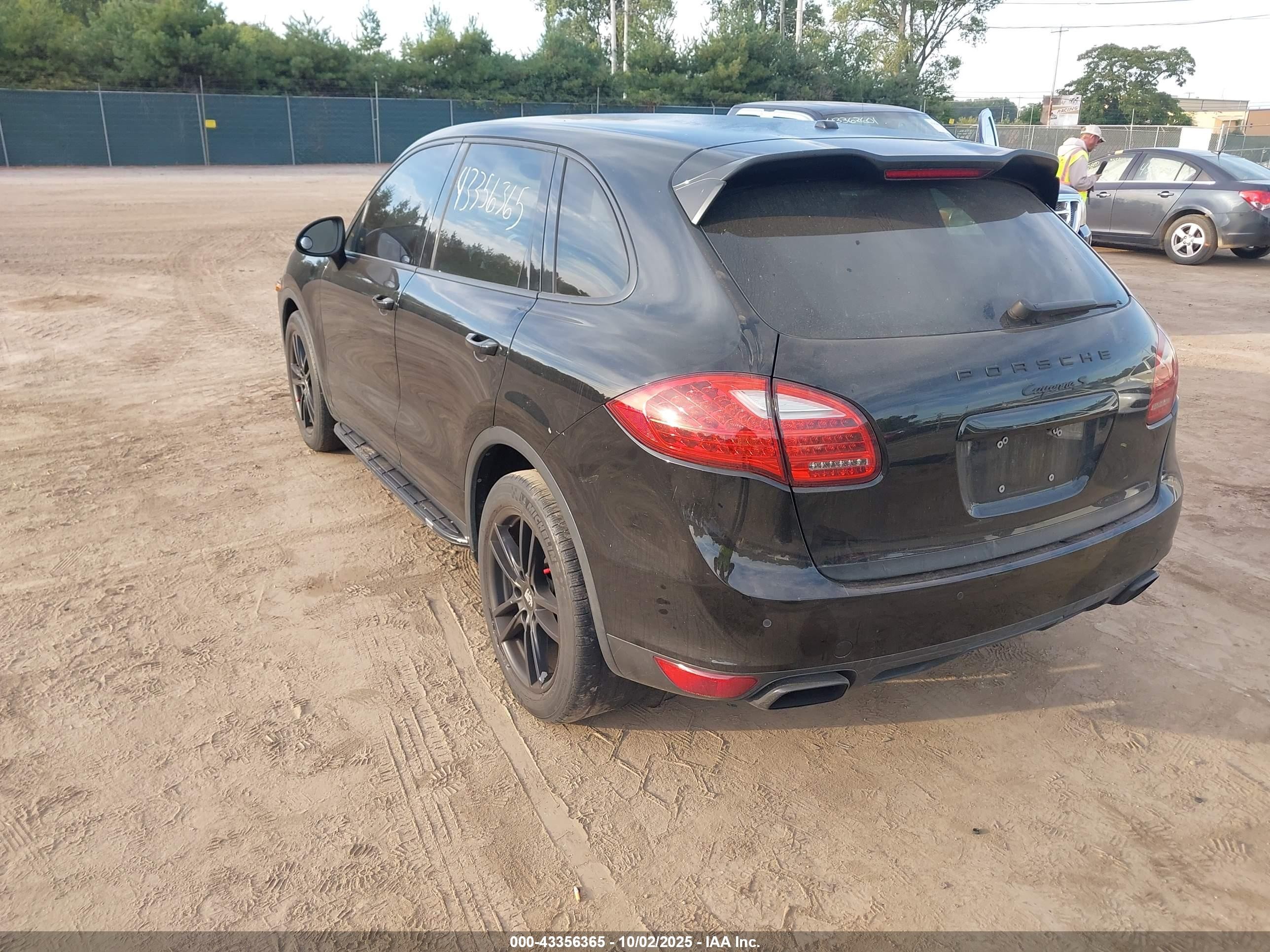 2012 Porsche Cayenne   Black vin: WP1AA2A21CLA00667